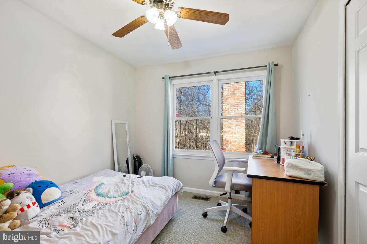 CHADSBERRY - Residential