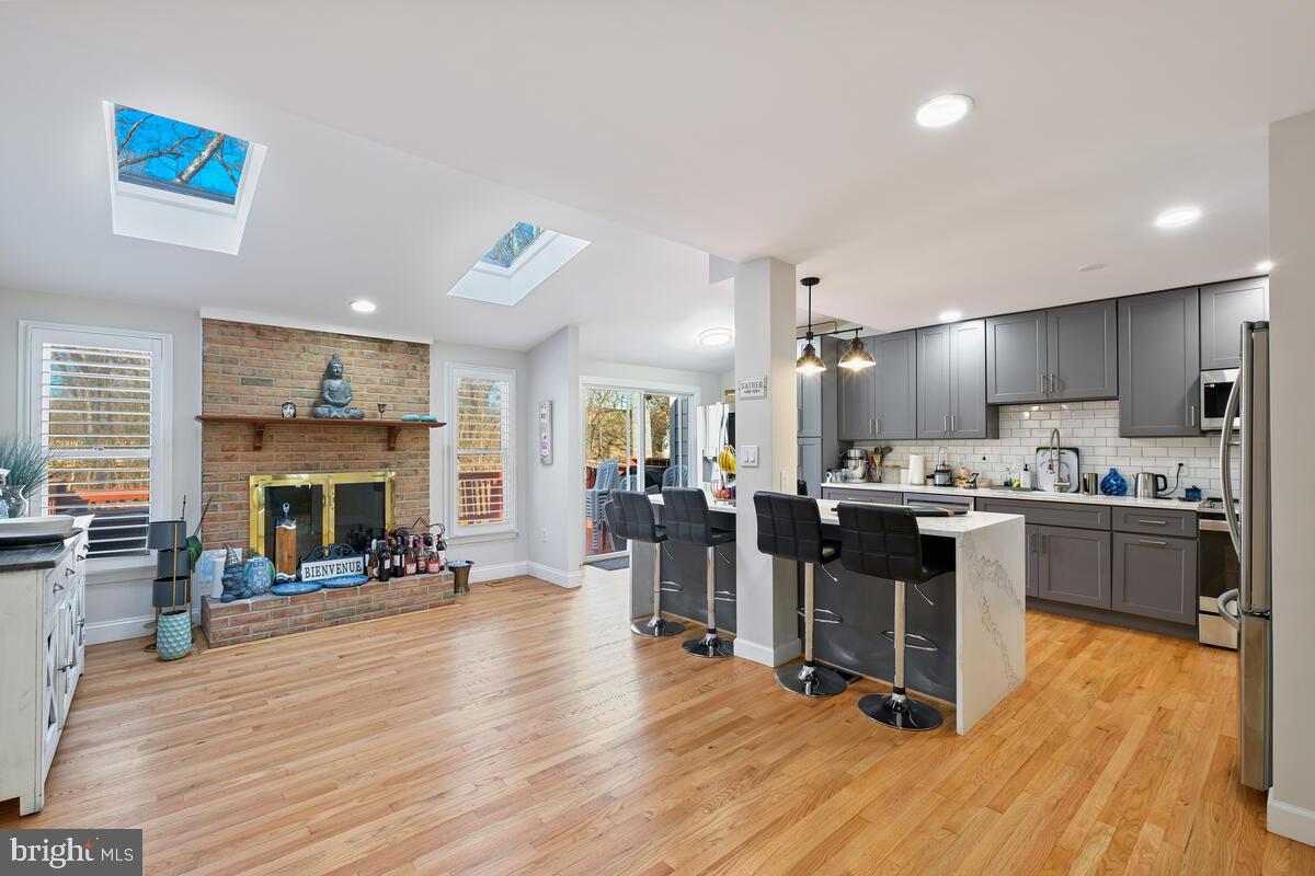 CHADSBERRY - Residential