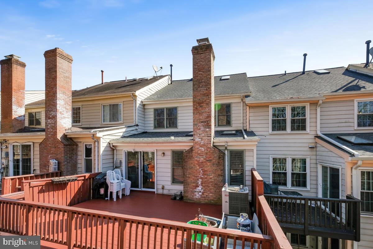 CHADSBERRY - Residential