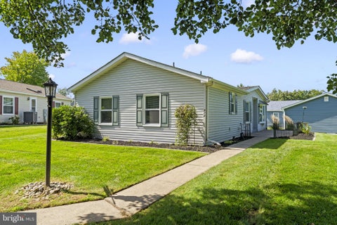 Mobile Home For Sale - 470 Grouse Court<br/> Bucks County, NEW HOPE, PA 18938