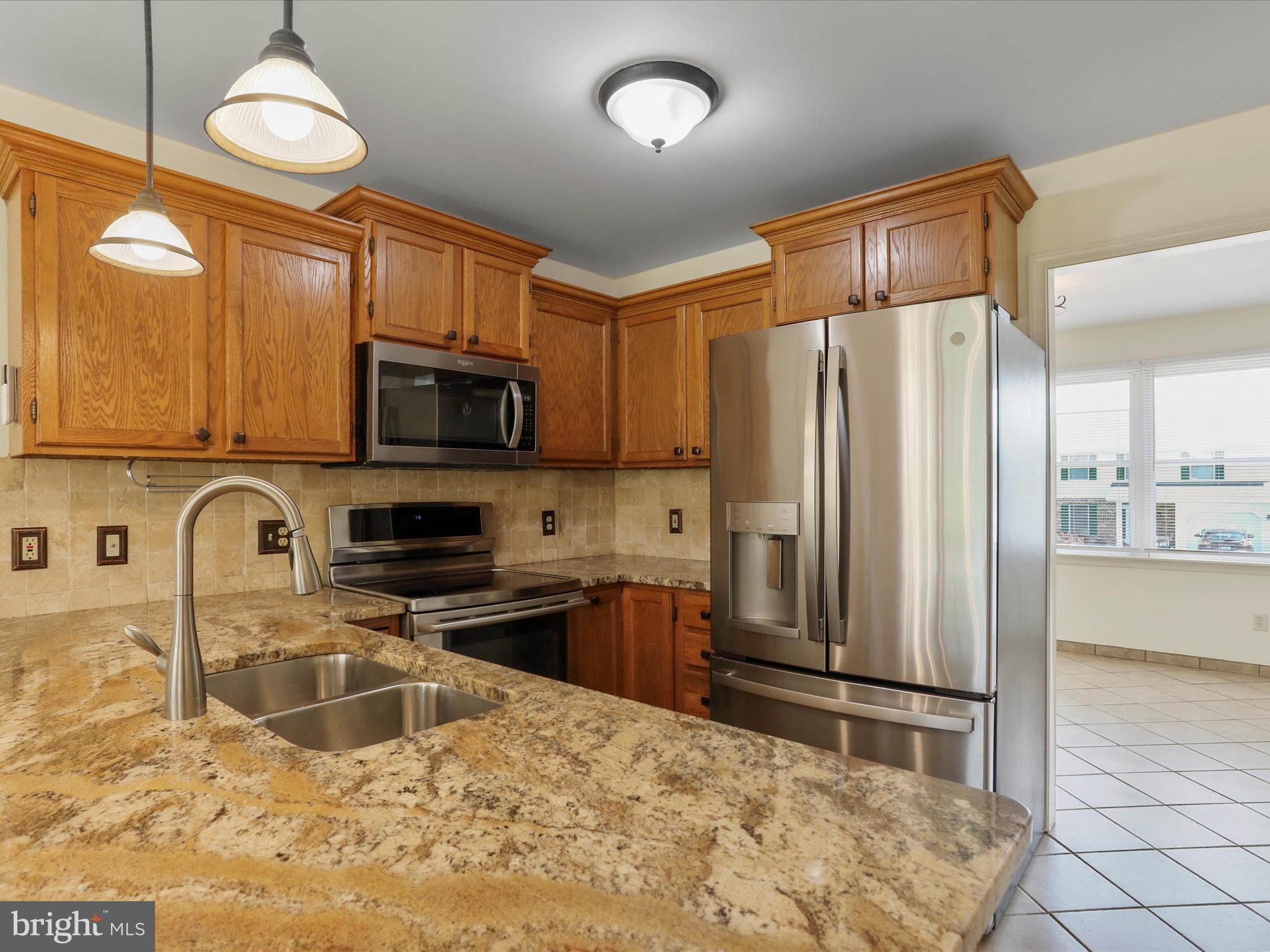 WHISPERING HILLS - Residential