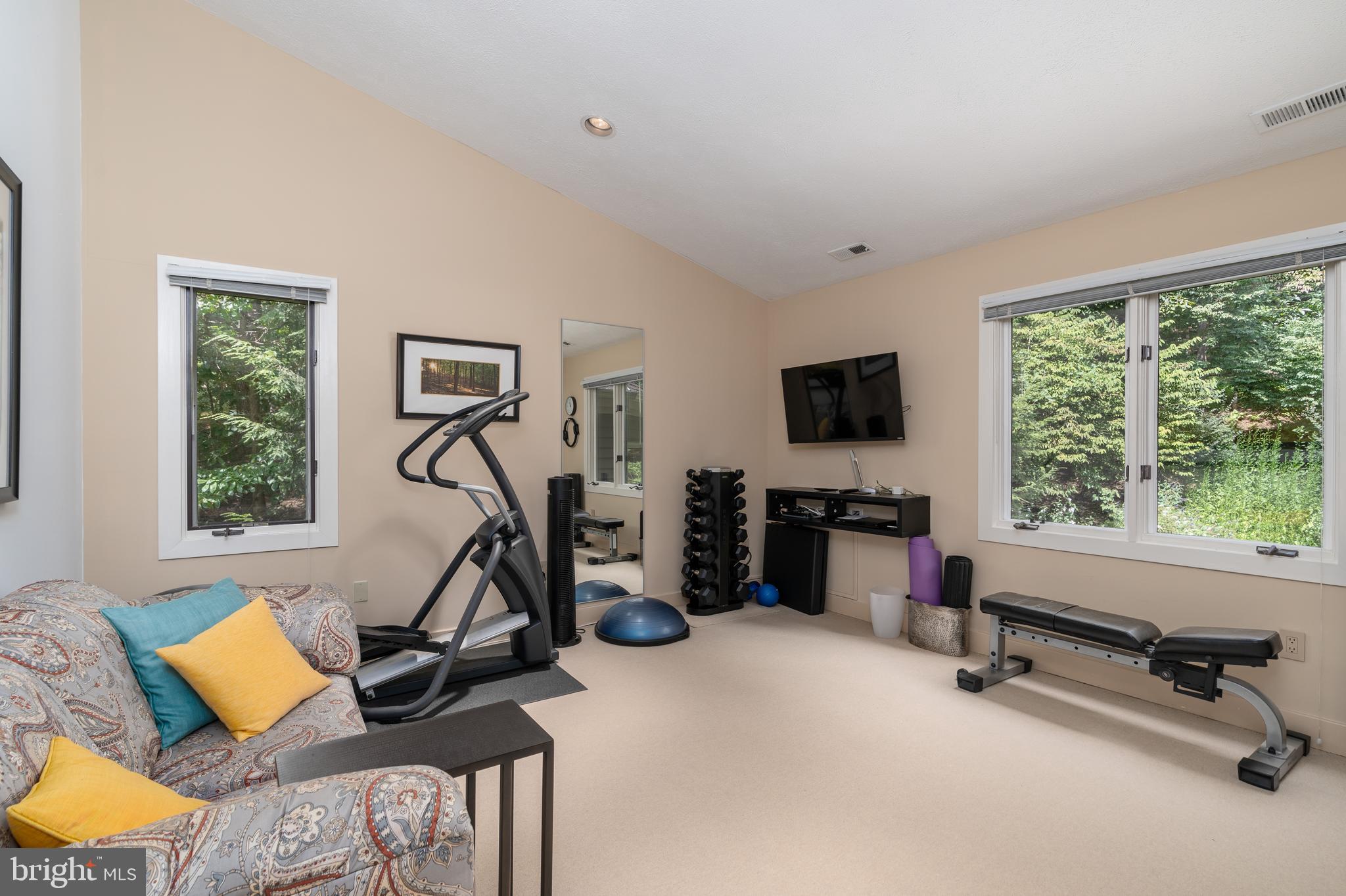 THE PALISADES - Residential