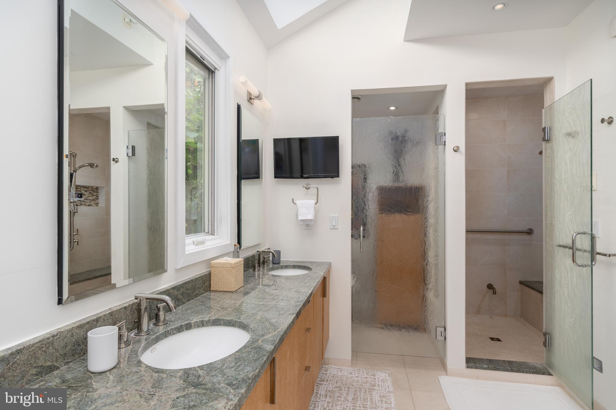 THE PALISADES - Residential