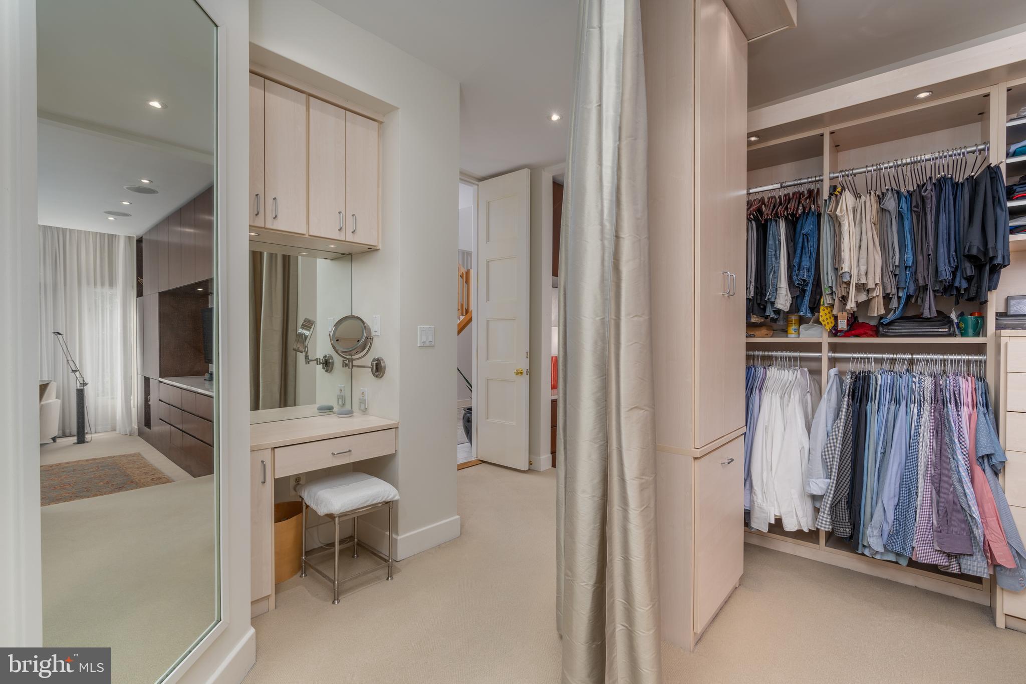 THE PALISADES - Residential