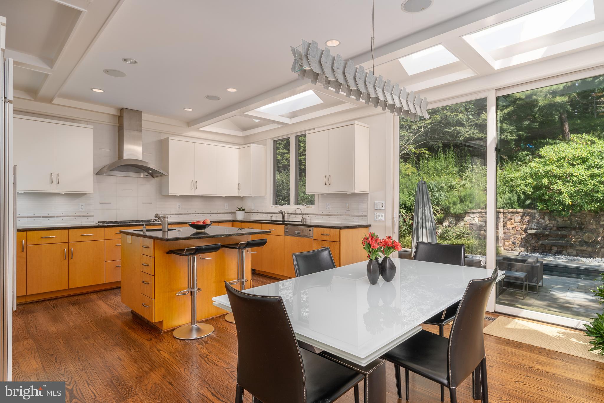 THE PALISADES - Residential