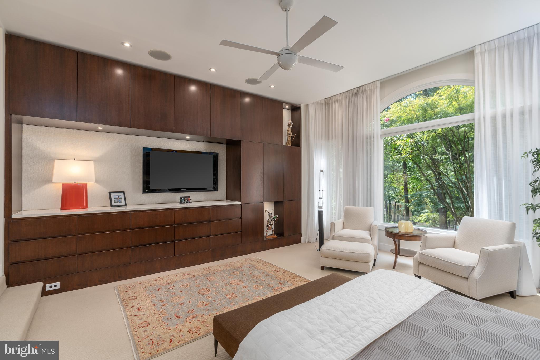 THE PALISADES - Residential