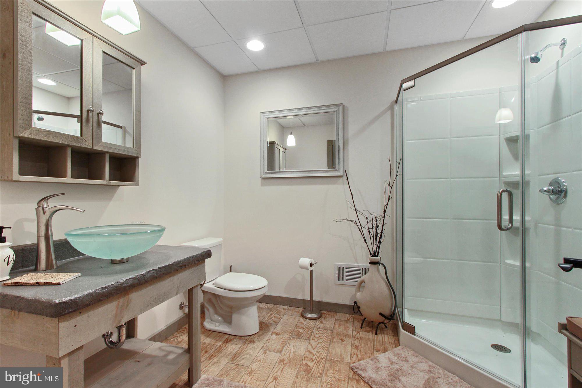 WALTERS HATCHERY - Residential