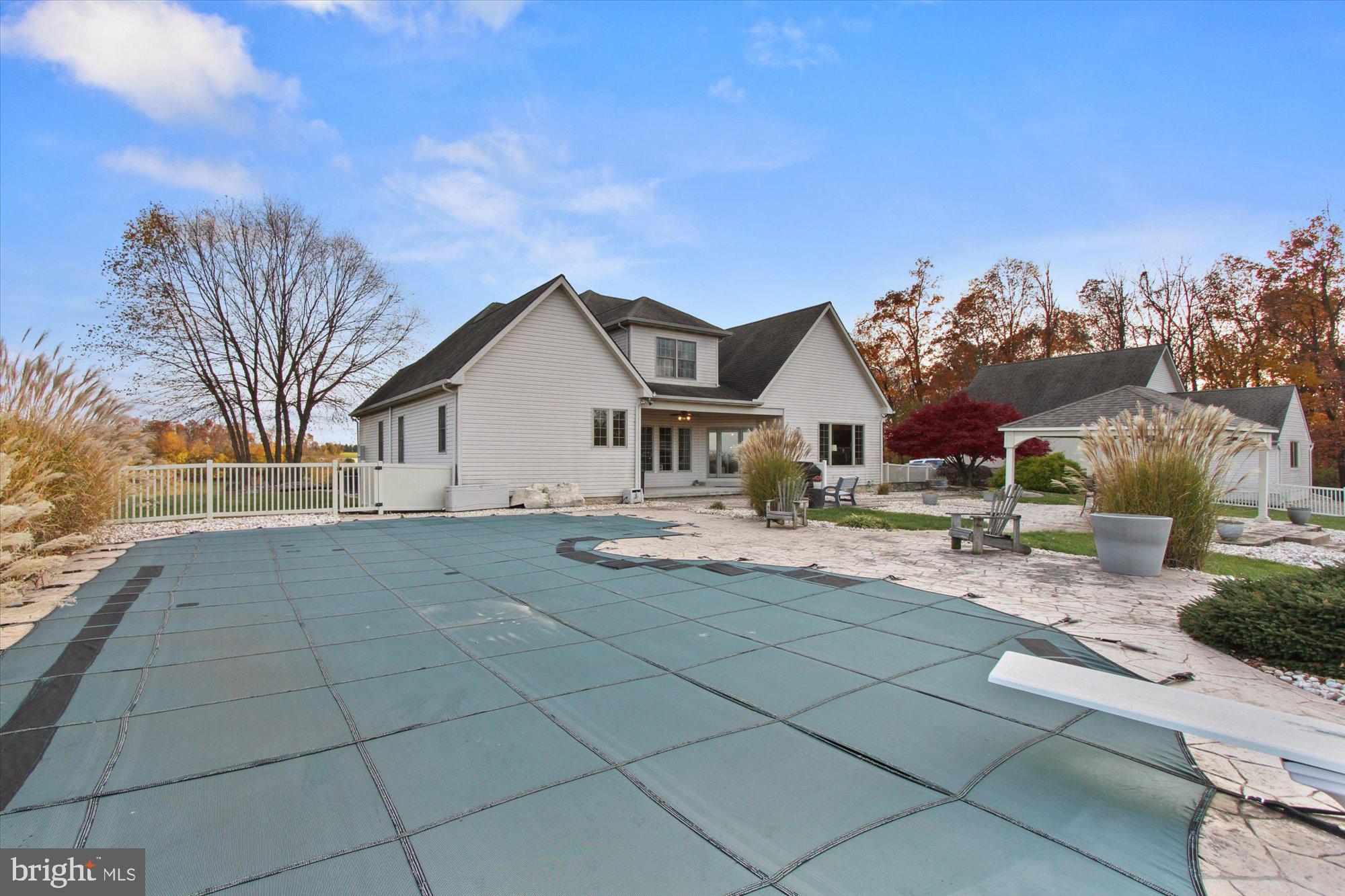 WALTERS HATCHERY - Residential