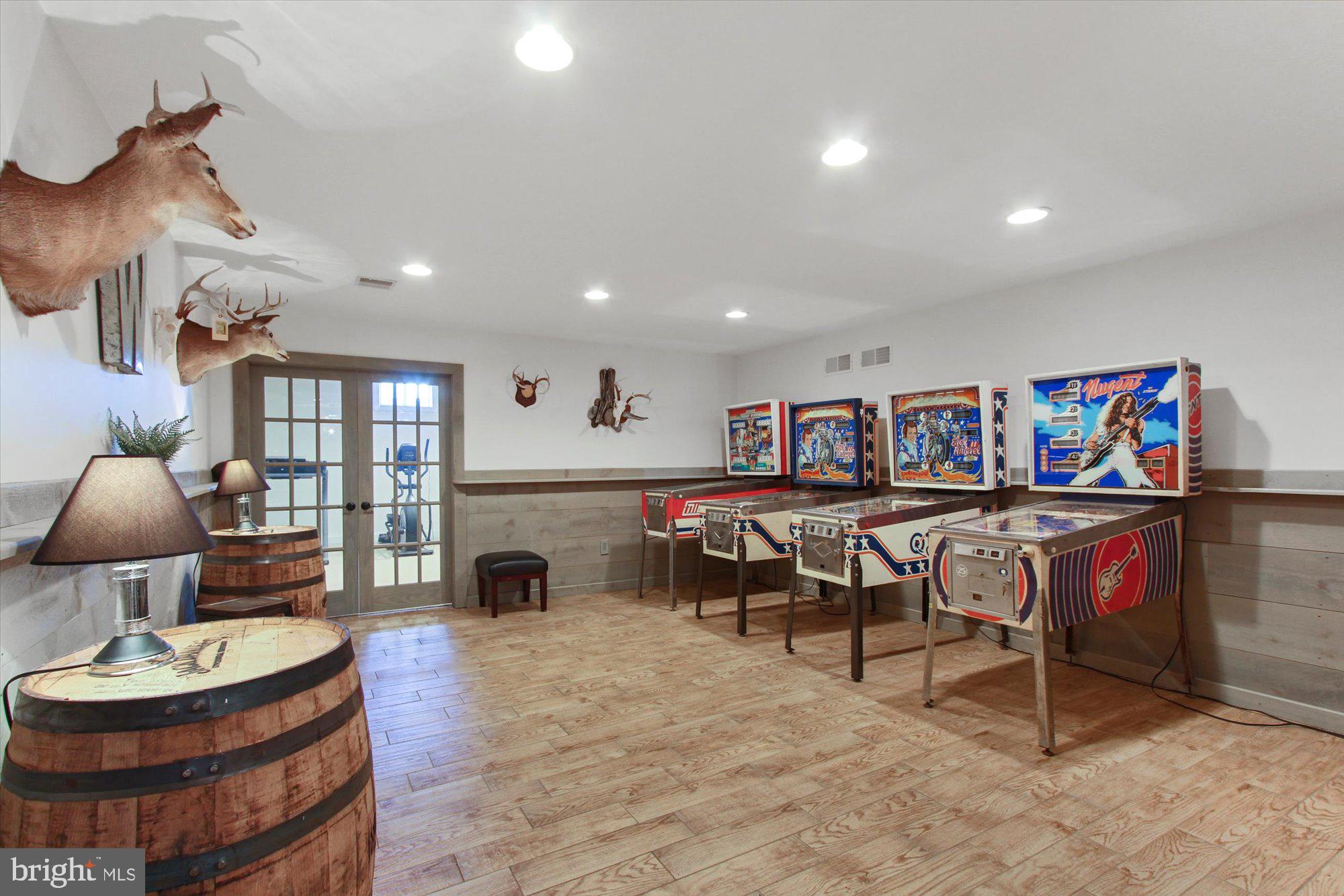 WALTERS HATCHERY - Residential