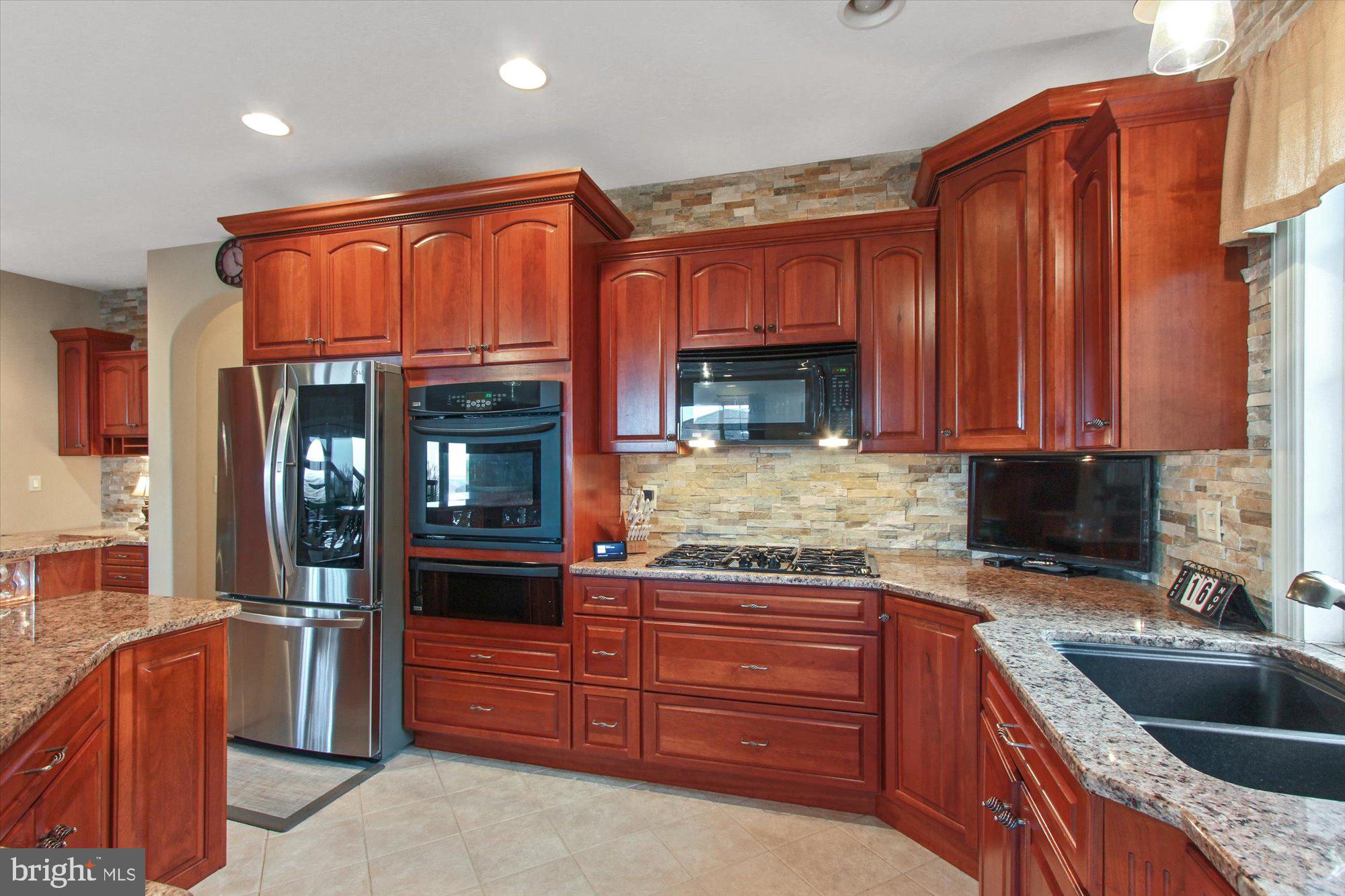 WALTERS HATCHERY - Residential