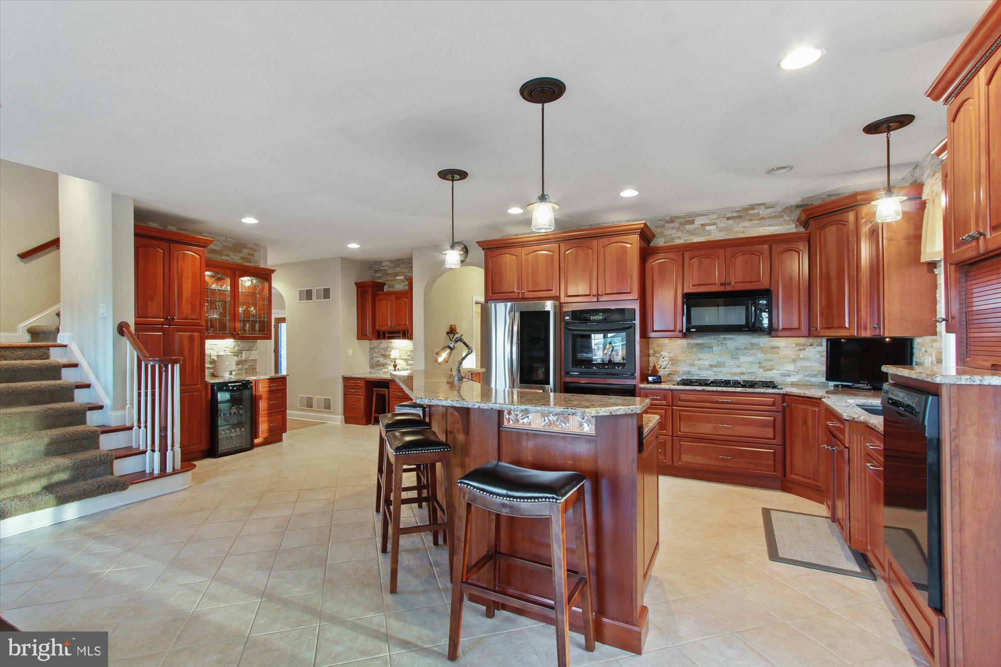 WALTERS HATCHERY - Residential