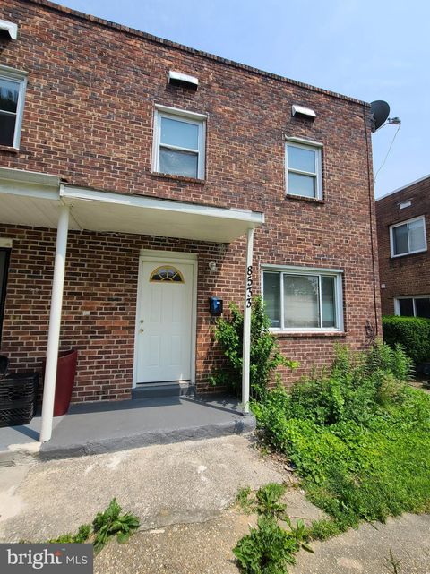 8533 CHESTNUT OAK PARKVILLE MD 21234
