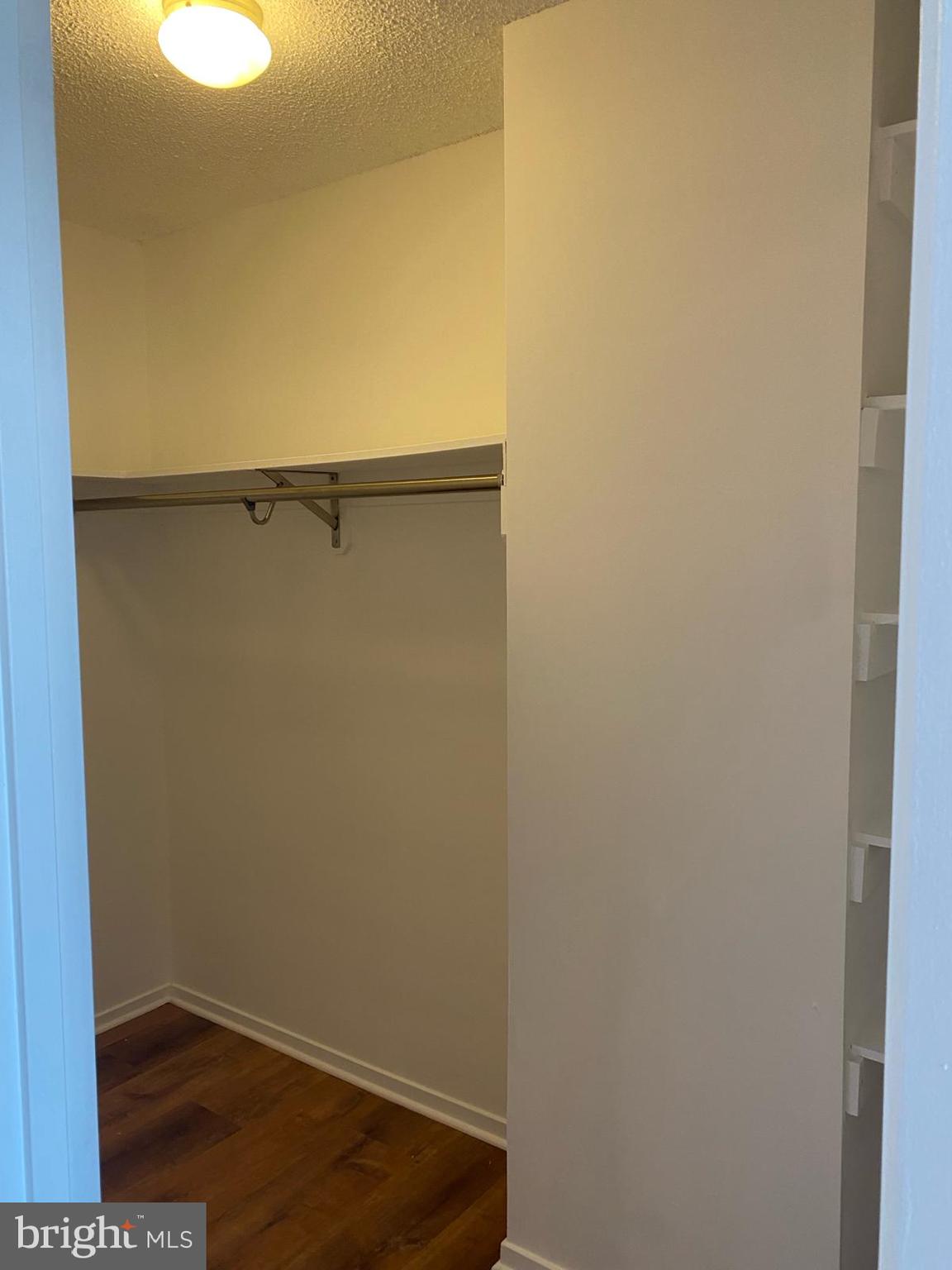 IDYLWOOD TOWERS CONDO - Residential Lease