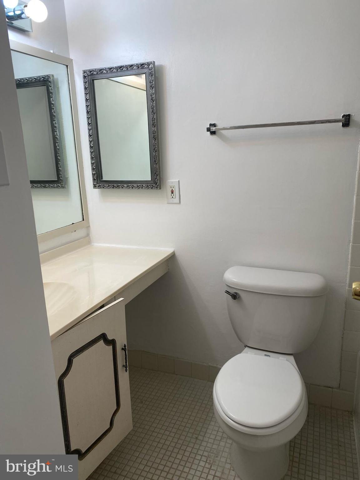 IDYLWOOD TOWERS CONDO - Residential Lease