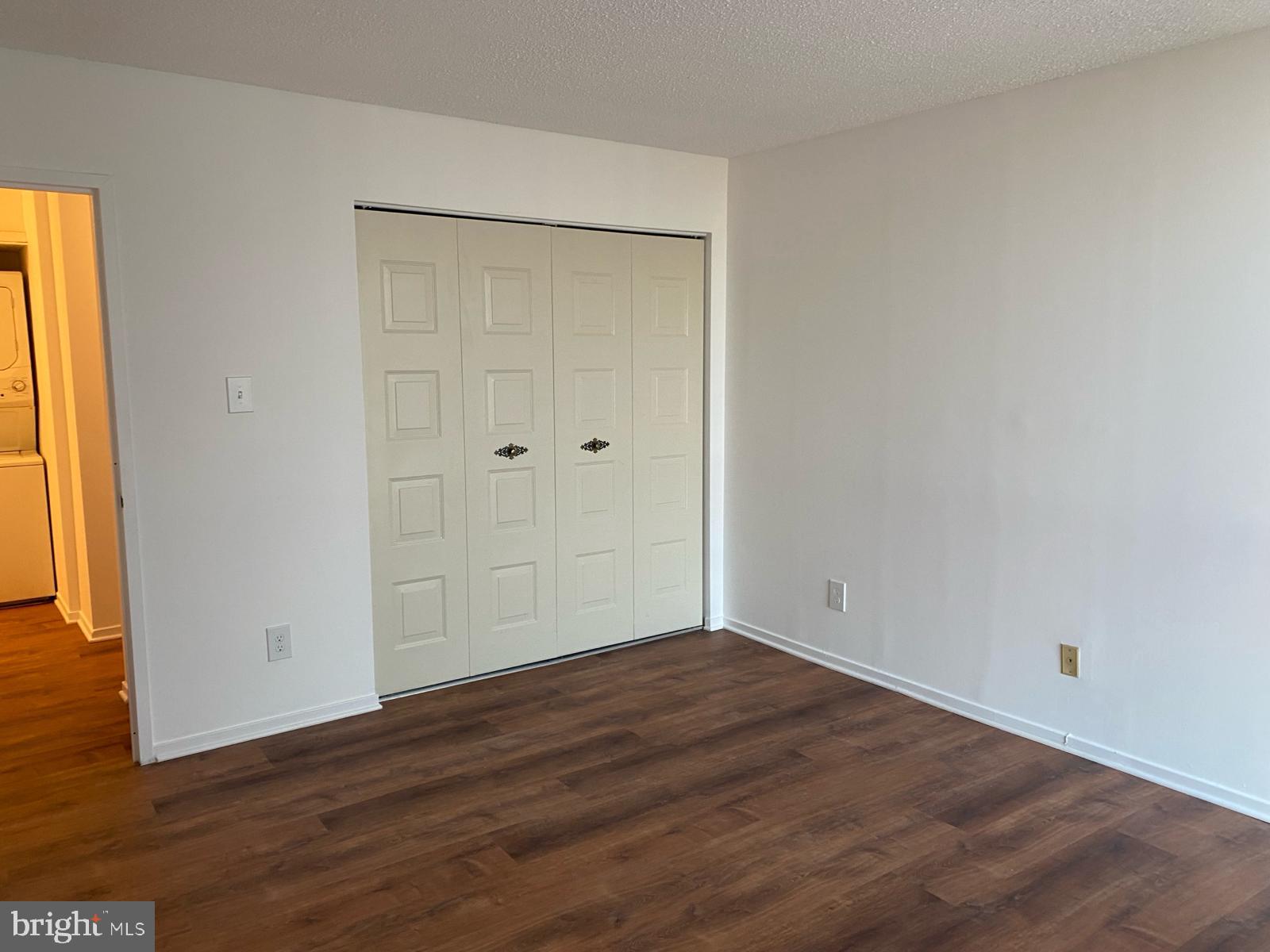 IDYLWOOD TOWERS CONDO - Residential Lease