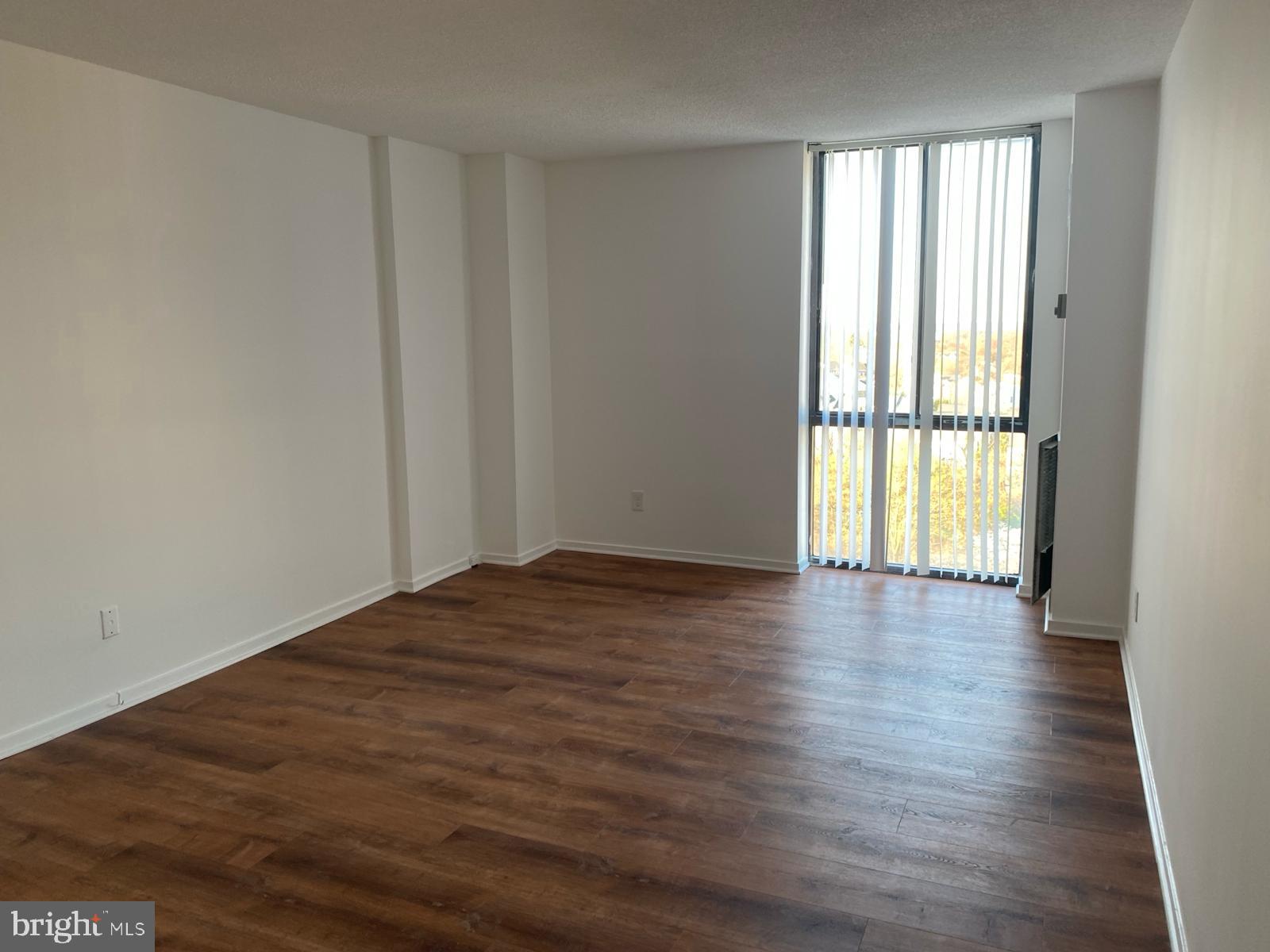 IDYLWOOD TOWERS CONDO - Residential Lease