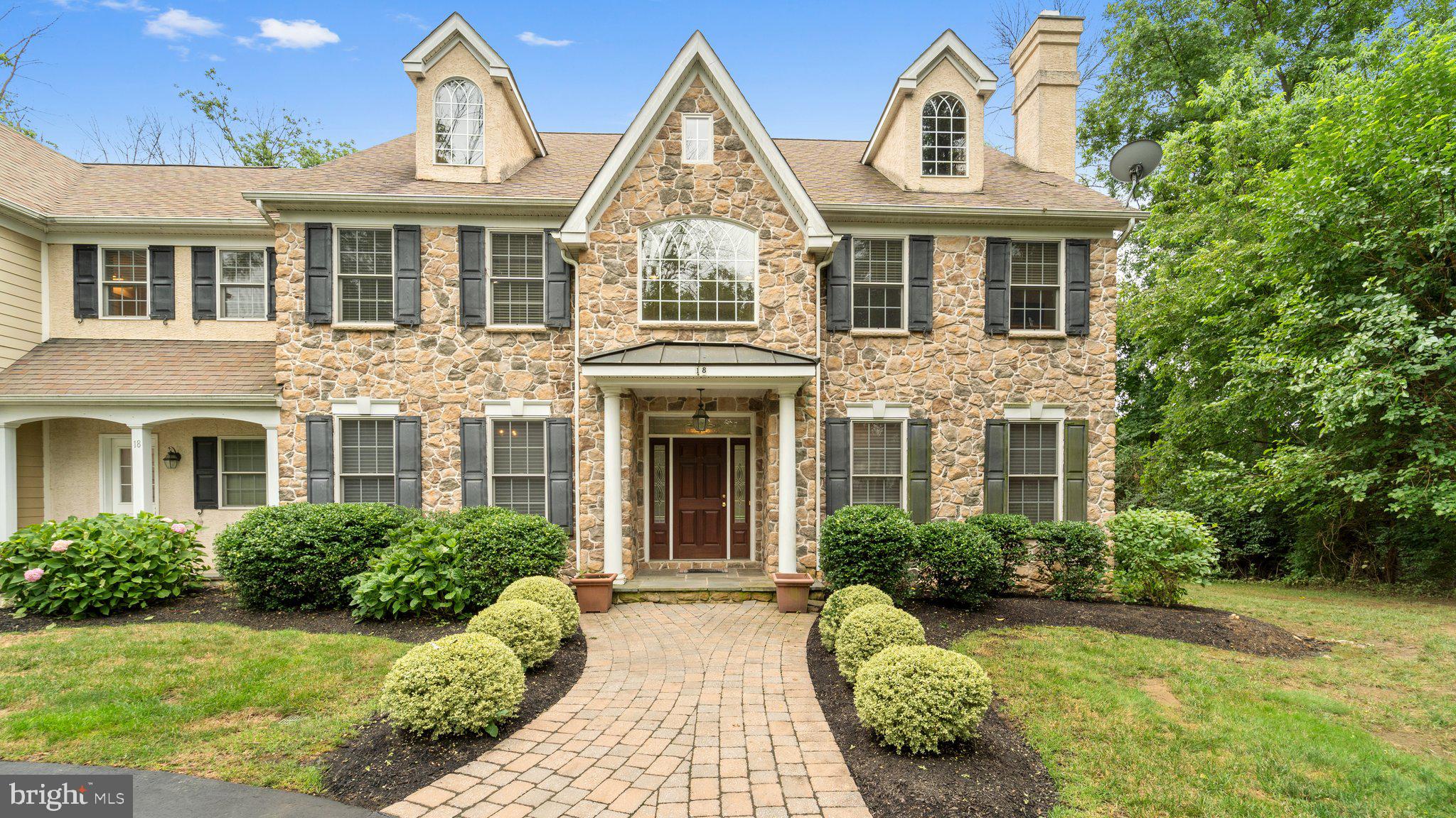 FIELDBROOKE - Residential