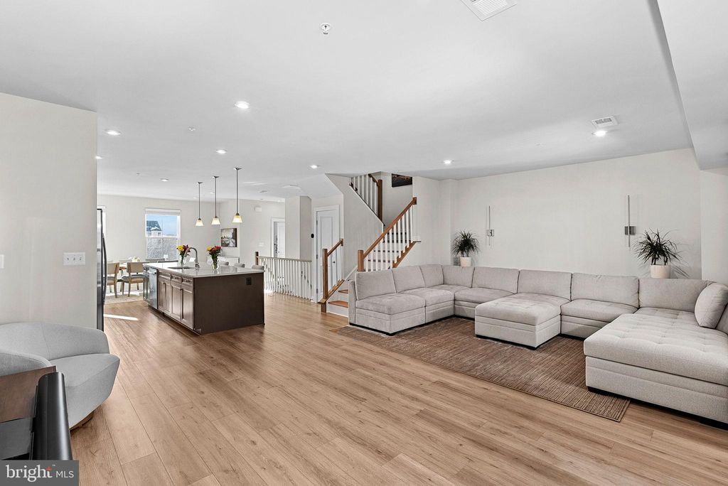 Photo of 14522 George Carter Way, CHANTILLY, VA 20151 (MLS # VAFX2290358)