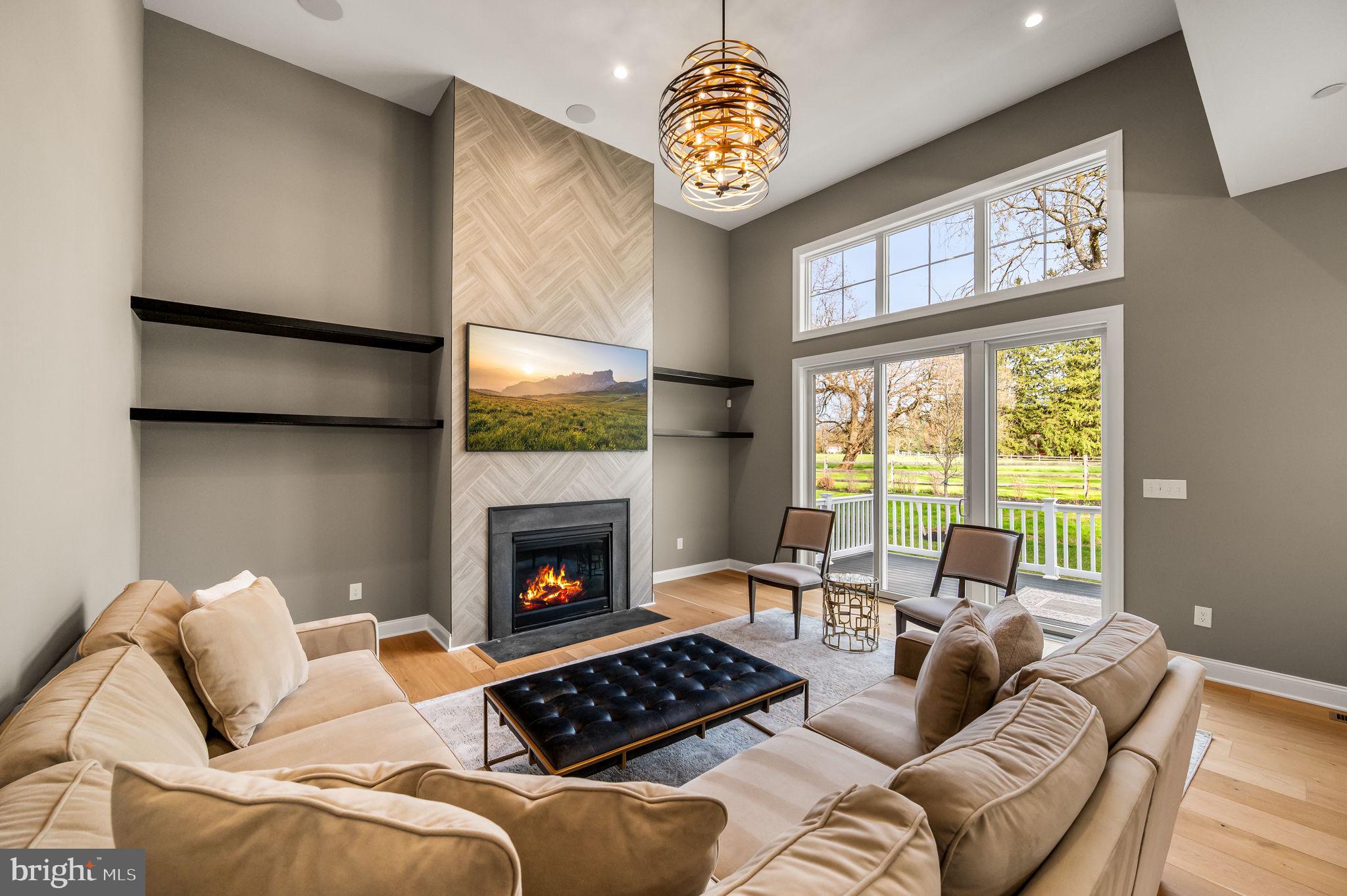 IRONSTONE AT BLUE BELL - Residential