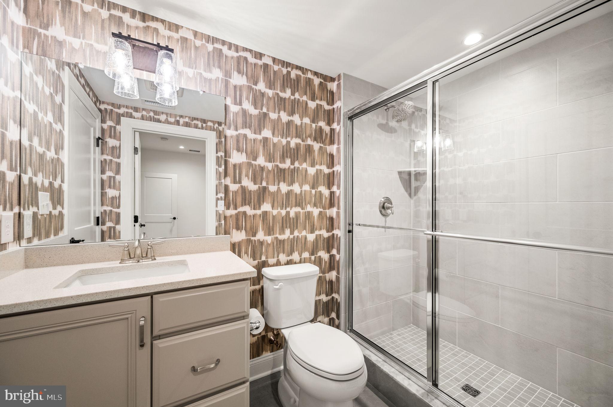 IRONSTONE AT BLUE BELL - Residential