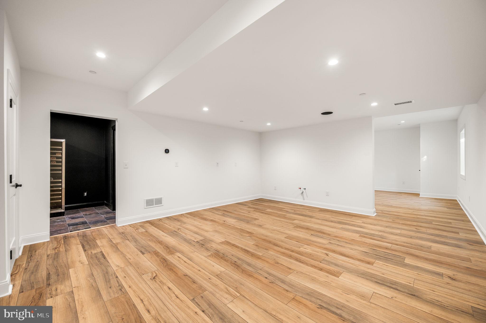 IRONSTONE AT BLUE BELL - Residential