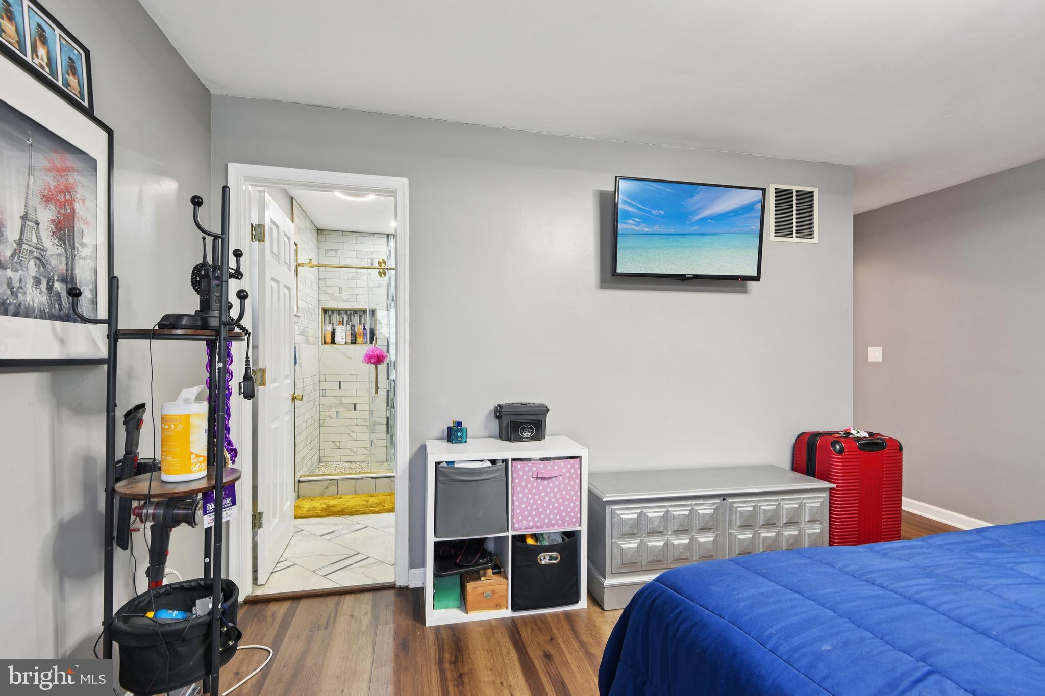 GRACE HARBOUR - Residential