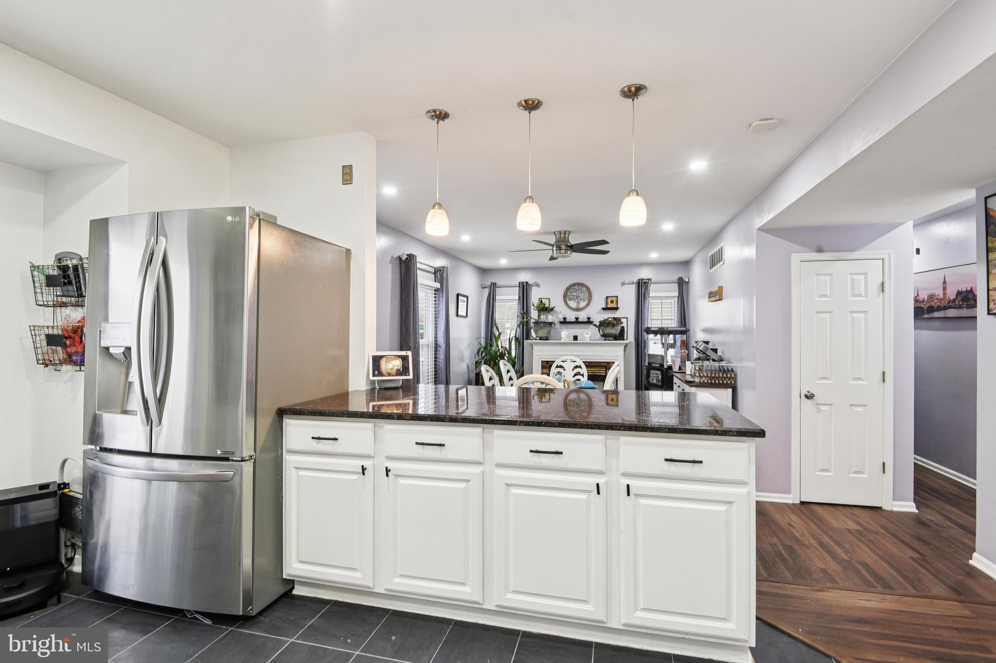 GRACE HARBOUR - Residential