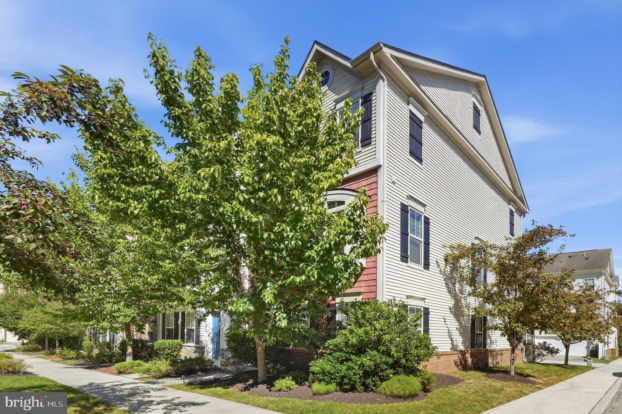 9397 ROCK RIPPLE LANE