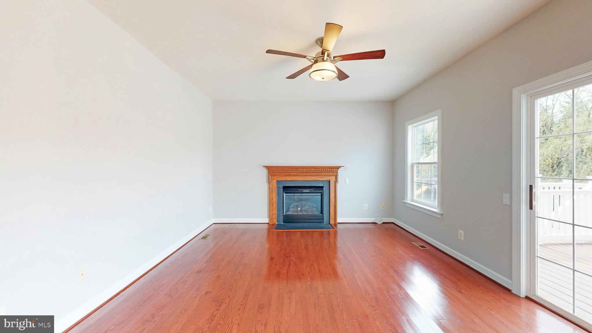 KINGSVIEW RIDGE - Residential