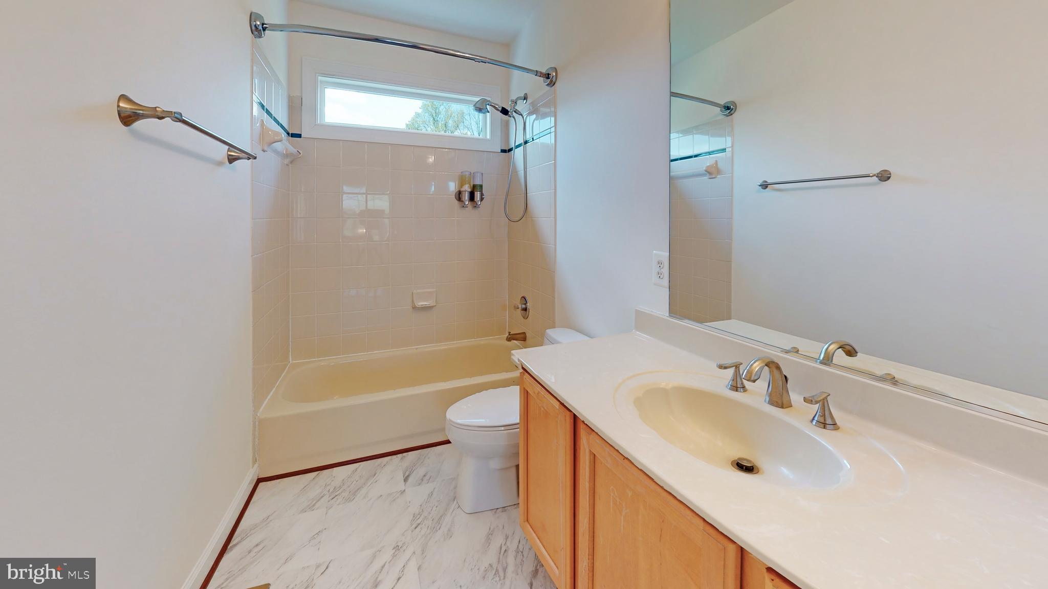 KINGSVIEW RIDGE - Residential