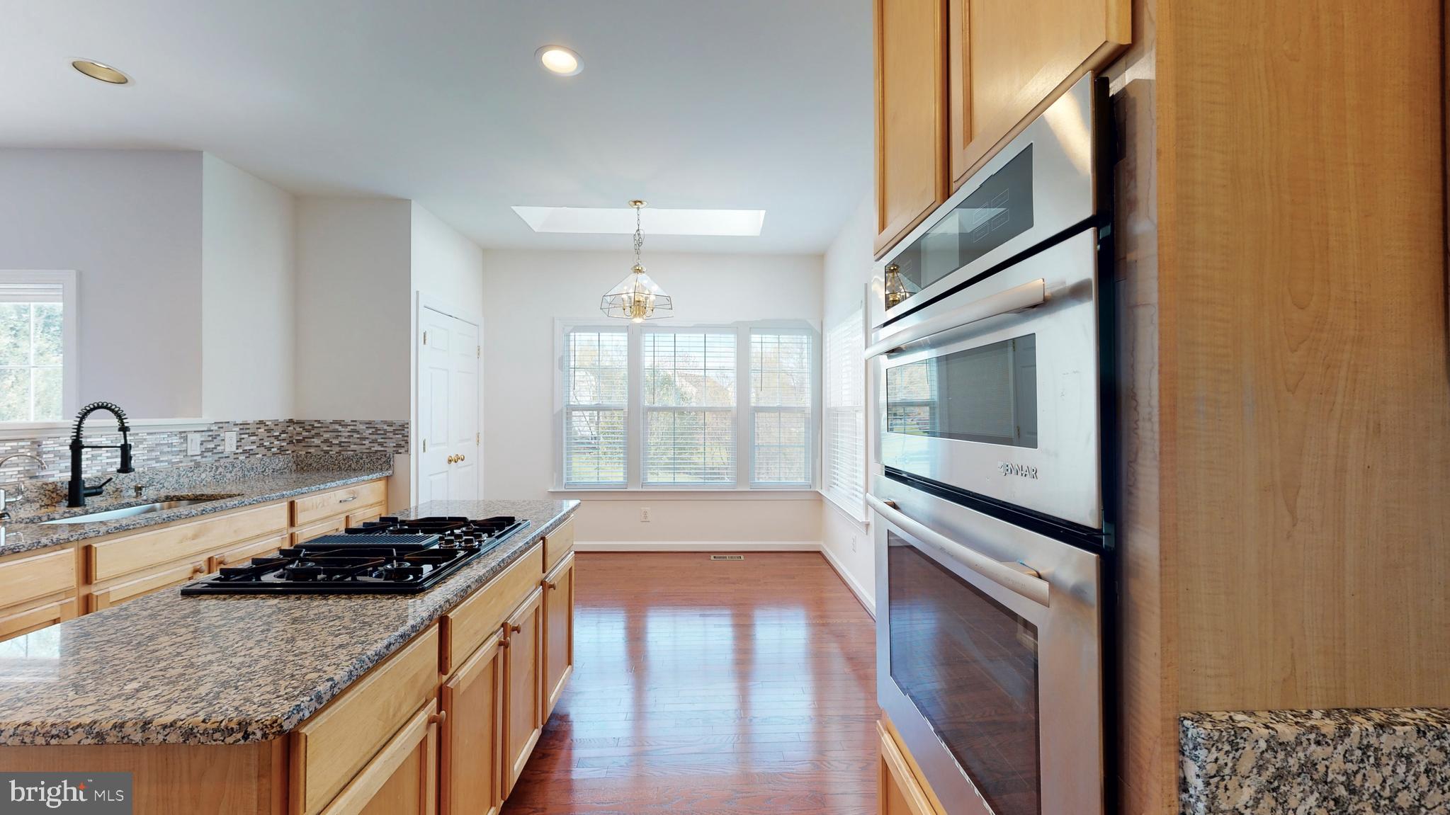 KINGSVIEW RIDGE - Residential