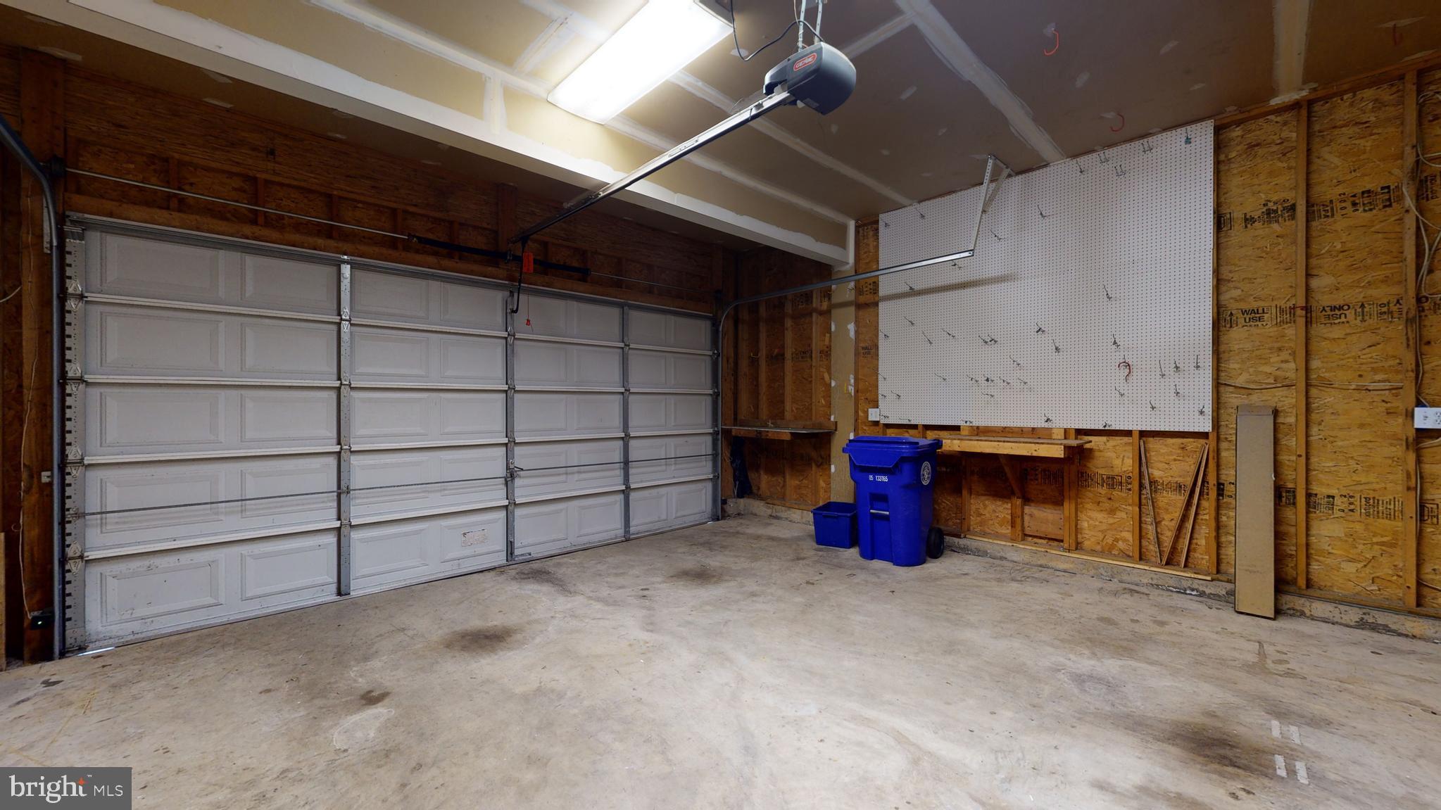 KINGSVIEW RIDGE - Residential