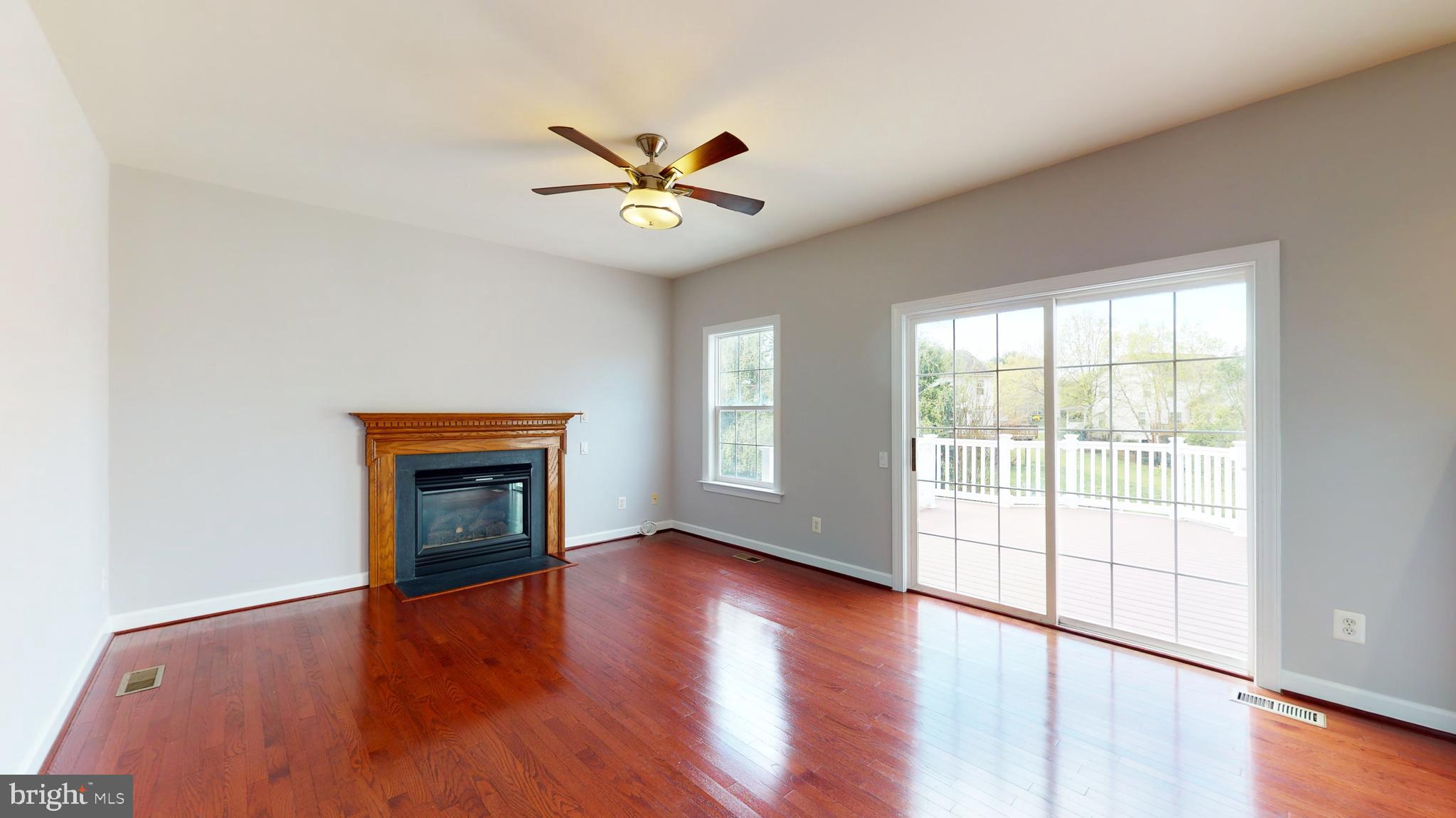 KINGSVIEW RIDGE - Residential