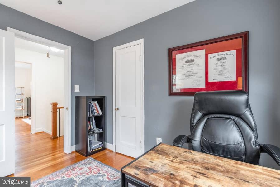 ARLINGTON RIDGE - Residential Lease