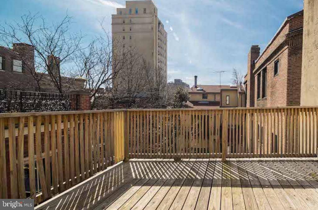 RITTENHOUSE SQUARE - Residential Lease