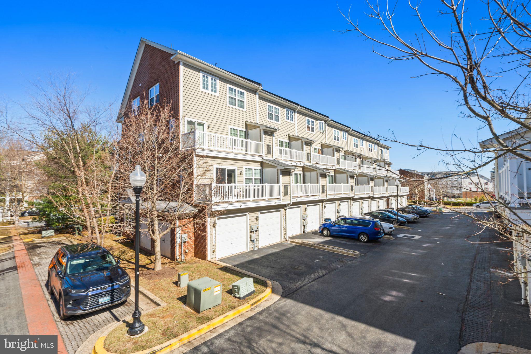 BUCKINGHAM STATION - Residential