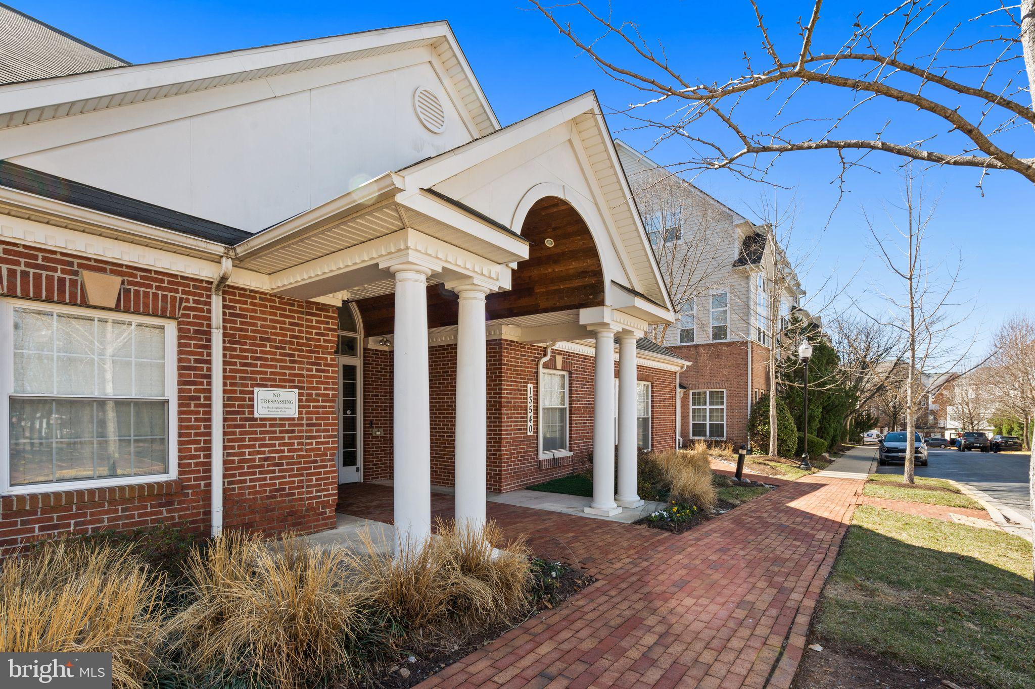 BUCKINGHAM STATION - Residential