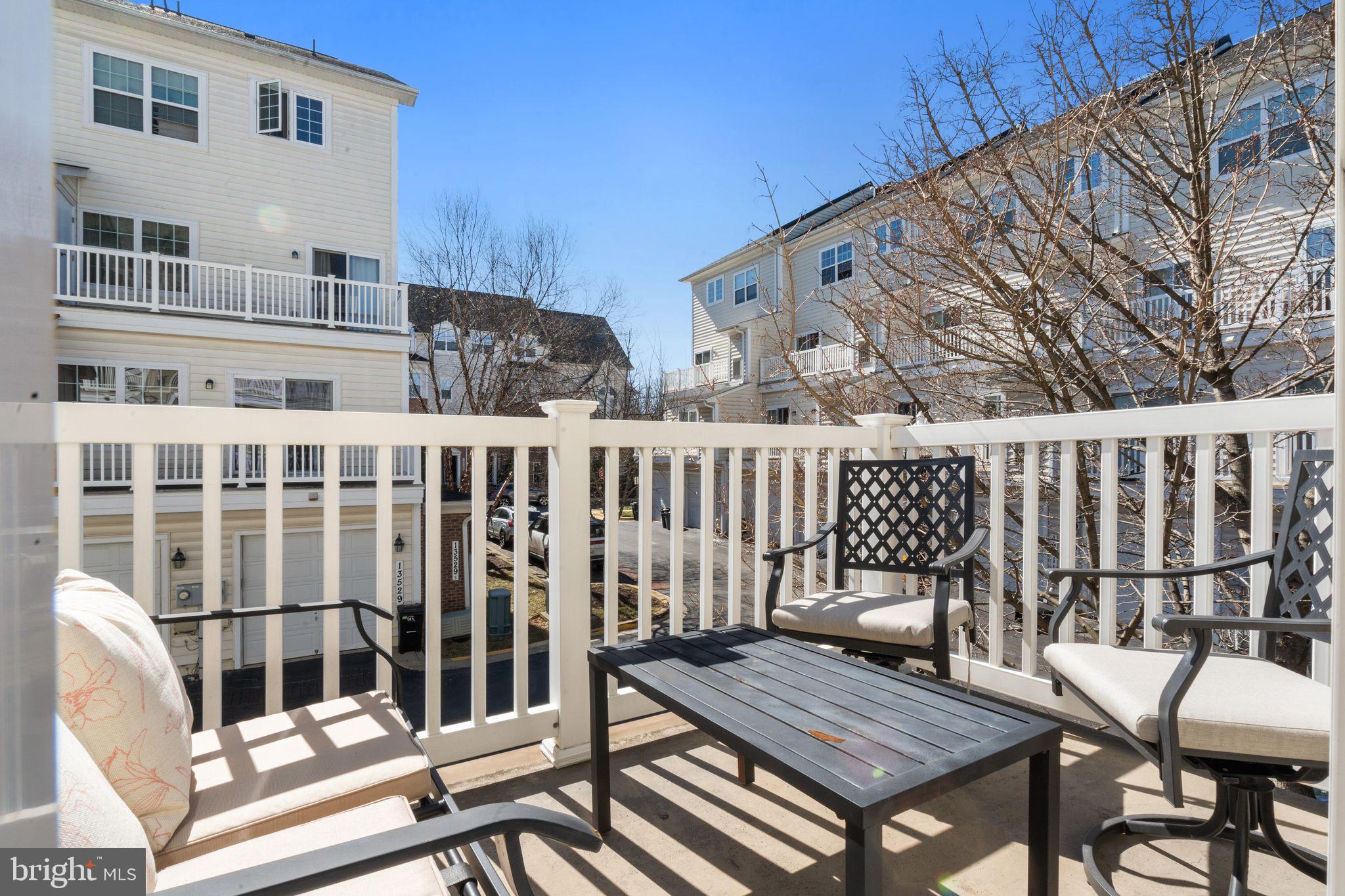 BUCKINGHAM STATION - Residential