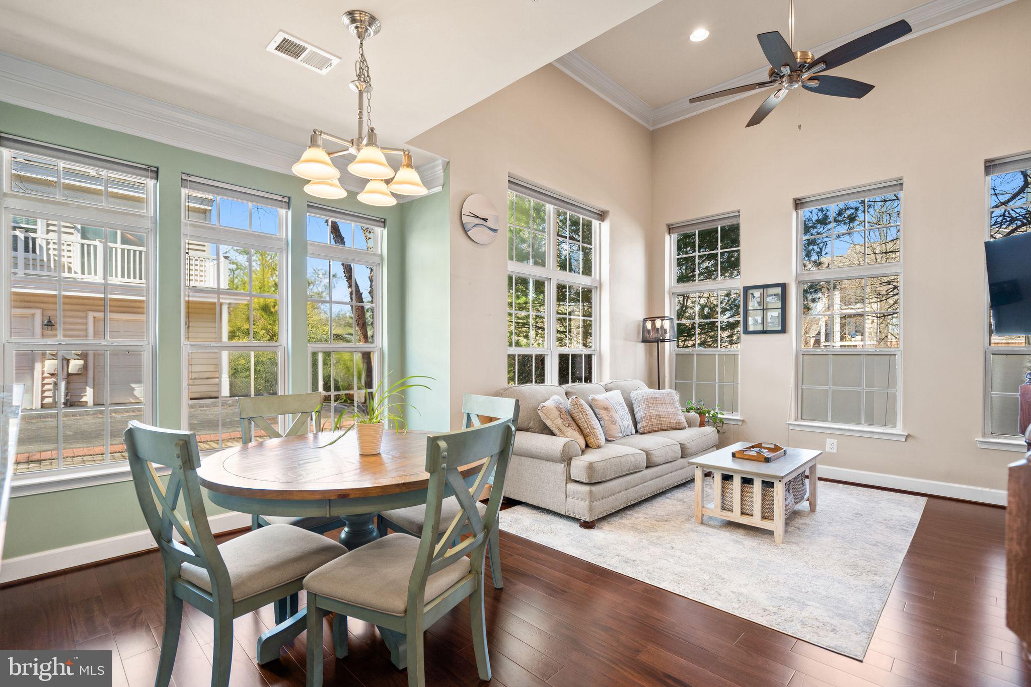 BUCKINGHAM STATION - Residential