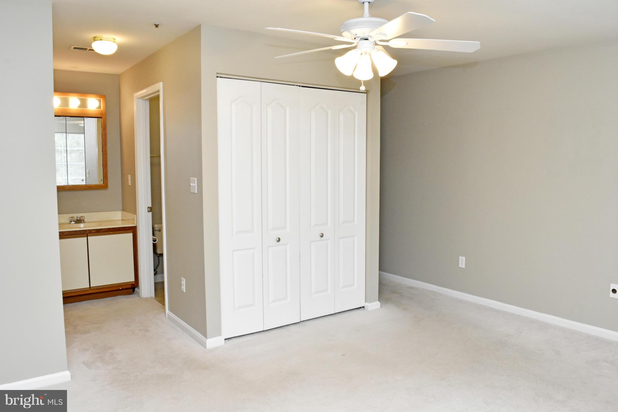 VILLAGE OF MONTGOMERY RUN - Residential Lease