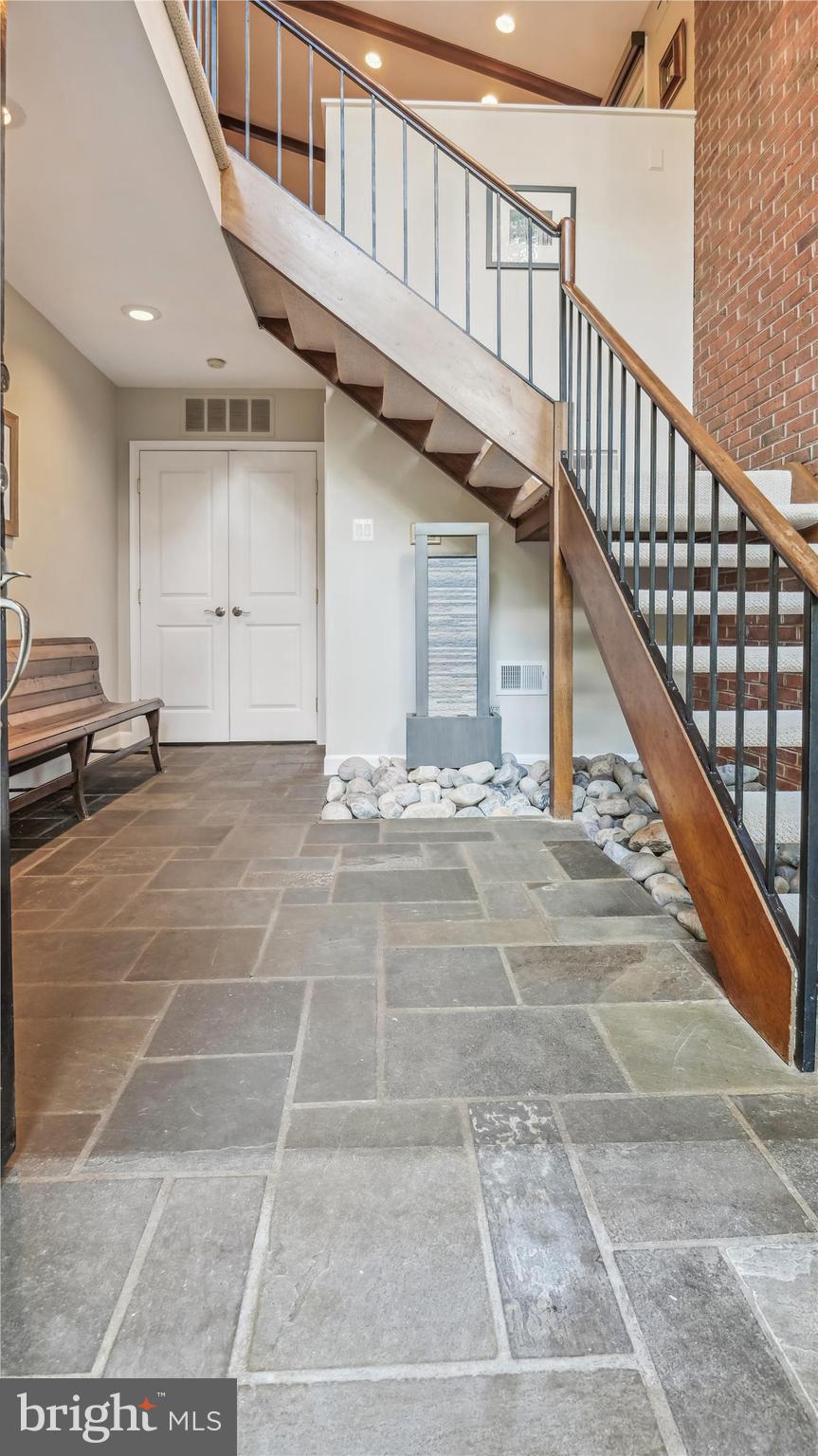 FRANKLIN PARK - Residential