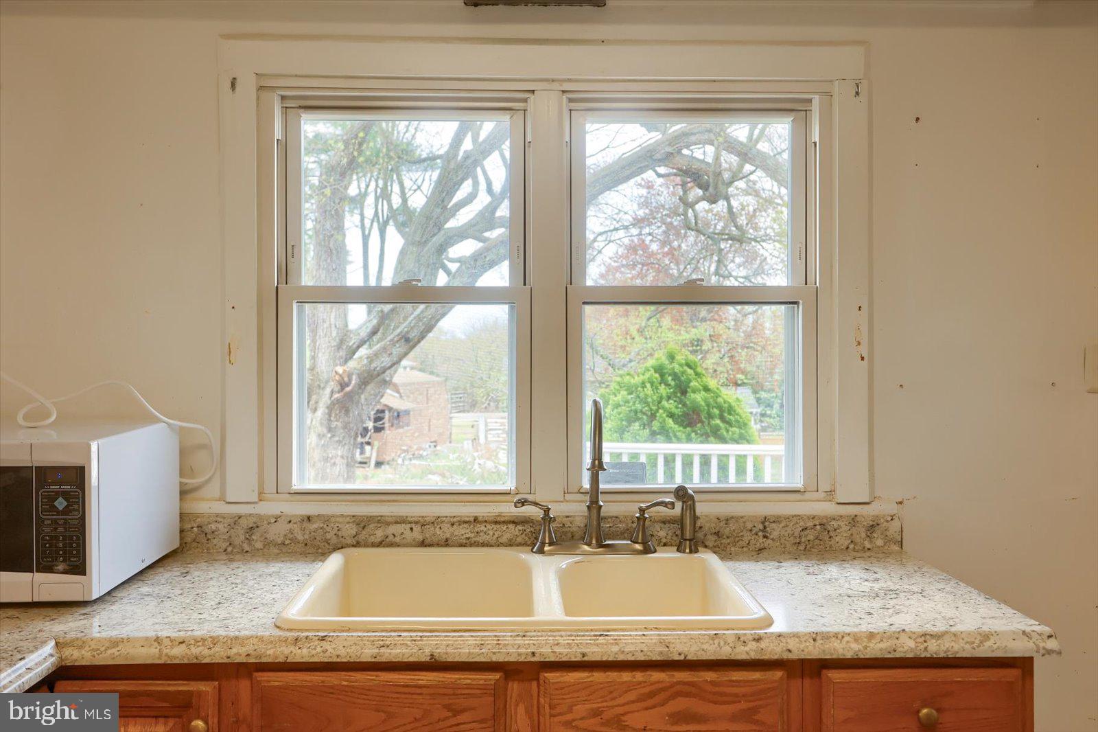 VAN BIBBER MANOR - Residential