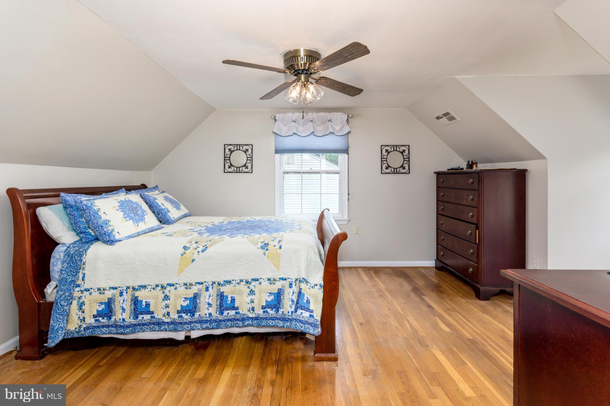 COLLEGE GARDENS - Residential