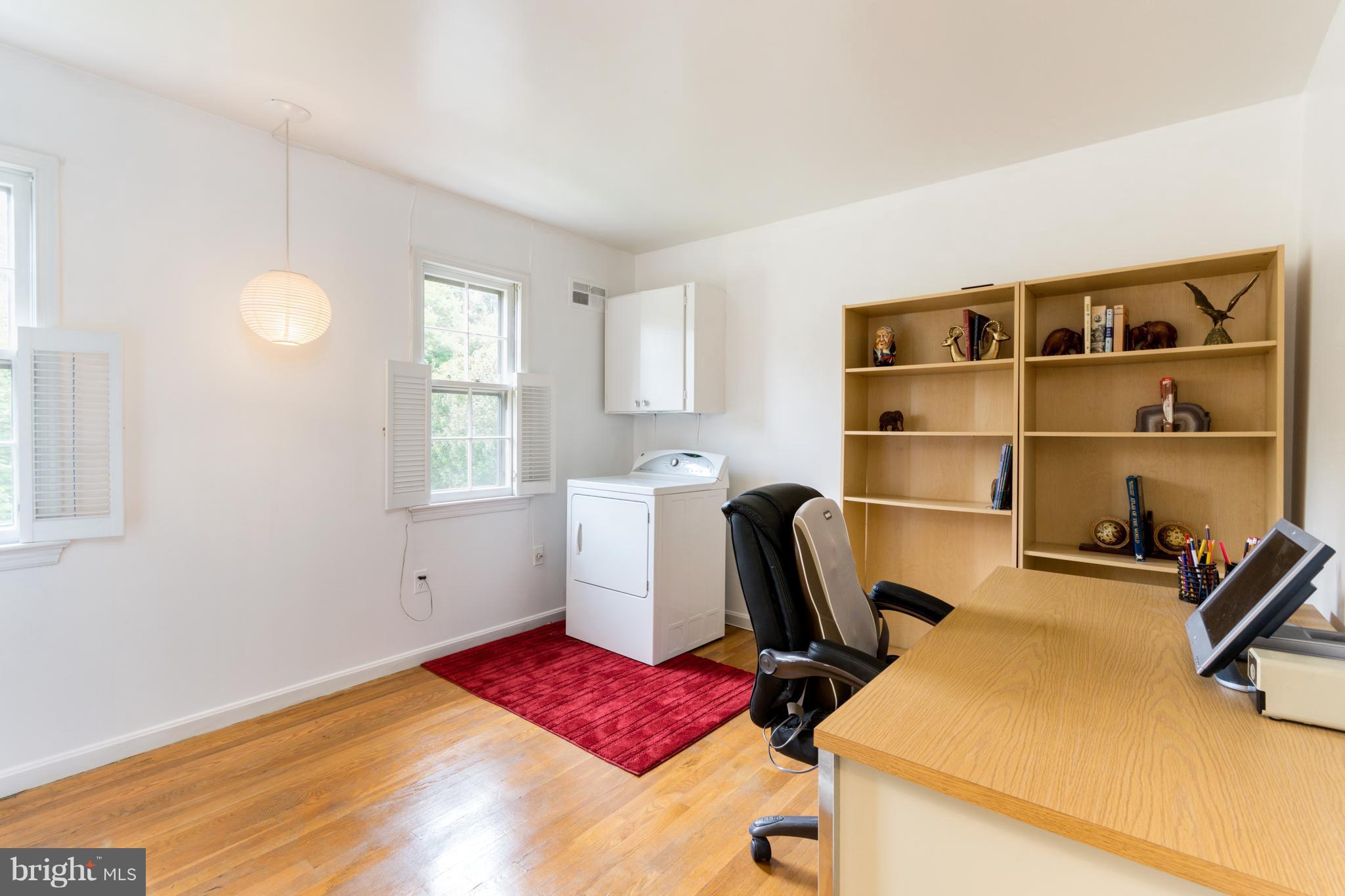 COLLEGE GARDENS - Residential