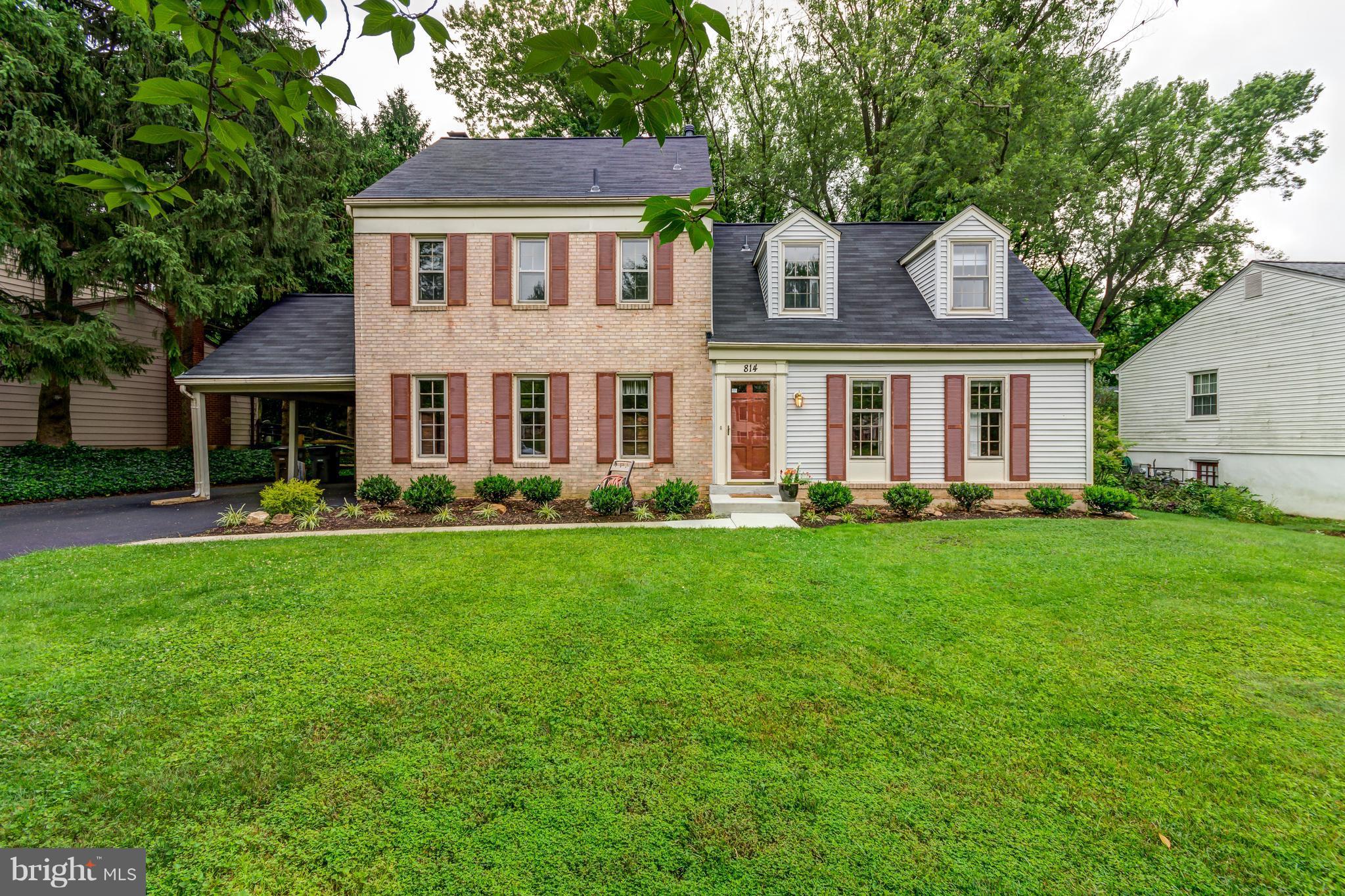 COLLEGE GARDENS - Residential