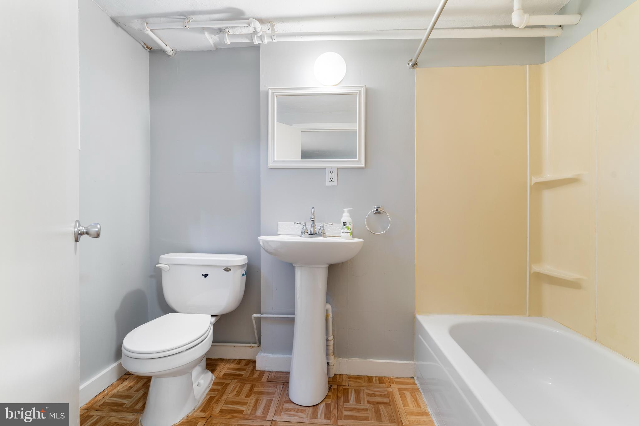 AIGBURTH - Residential