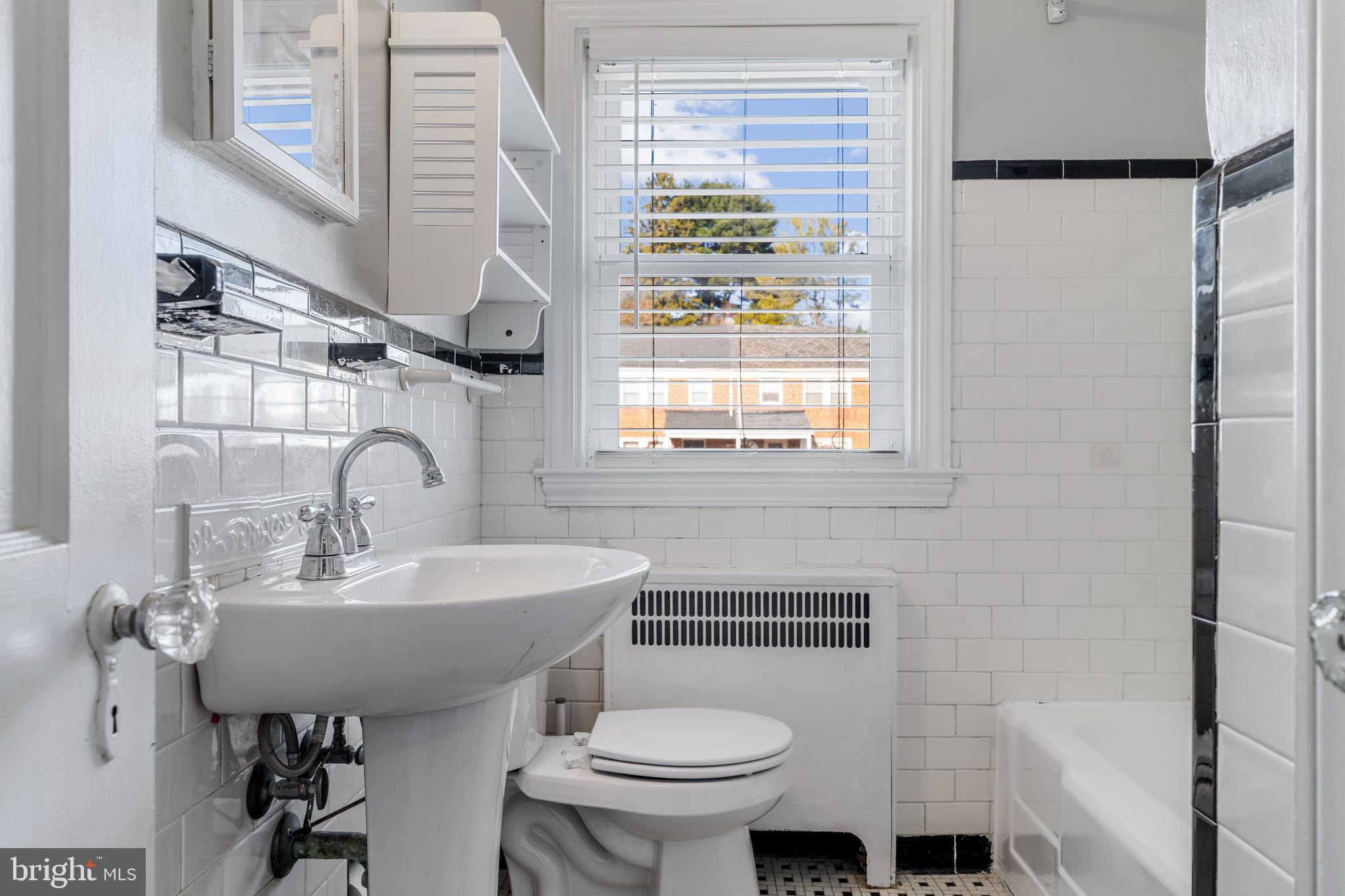 AIGBURTH - Residential