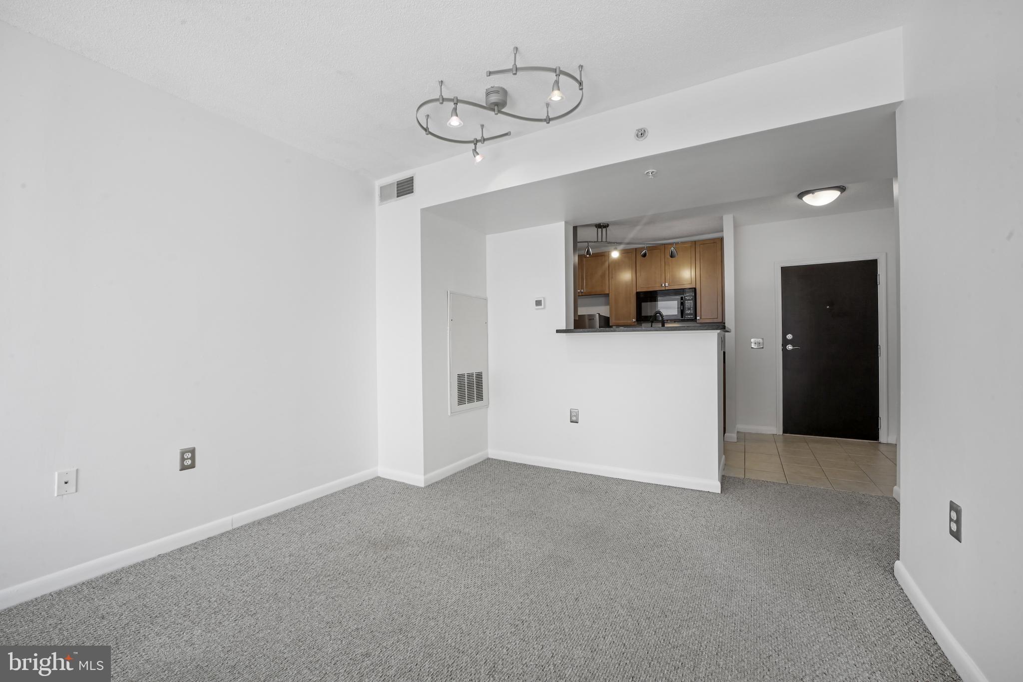 851 N GLEBE ROAD 1608