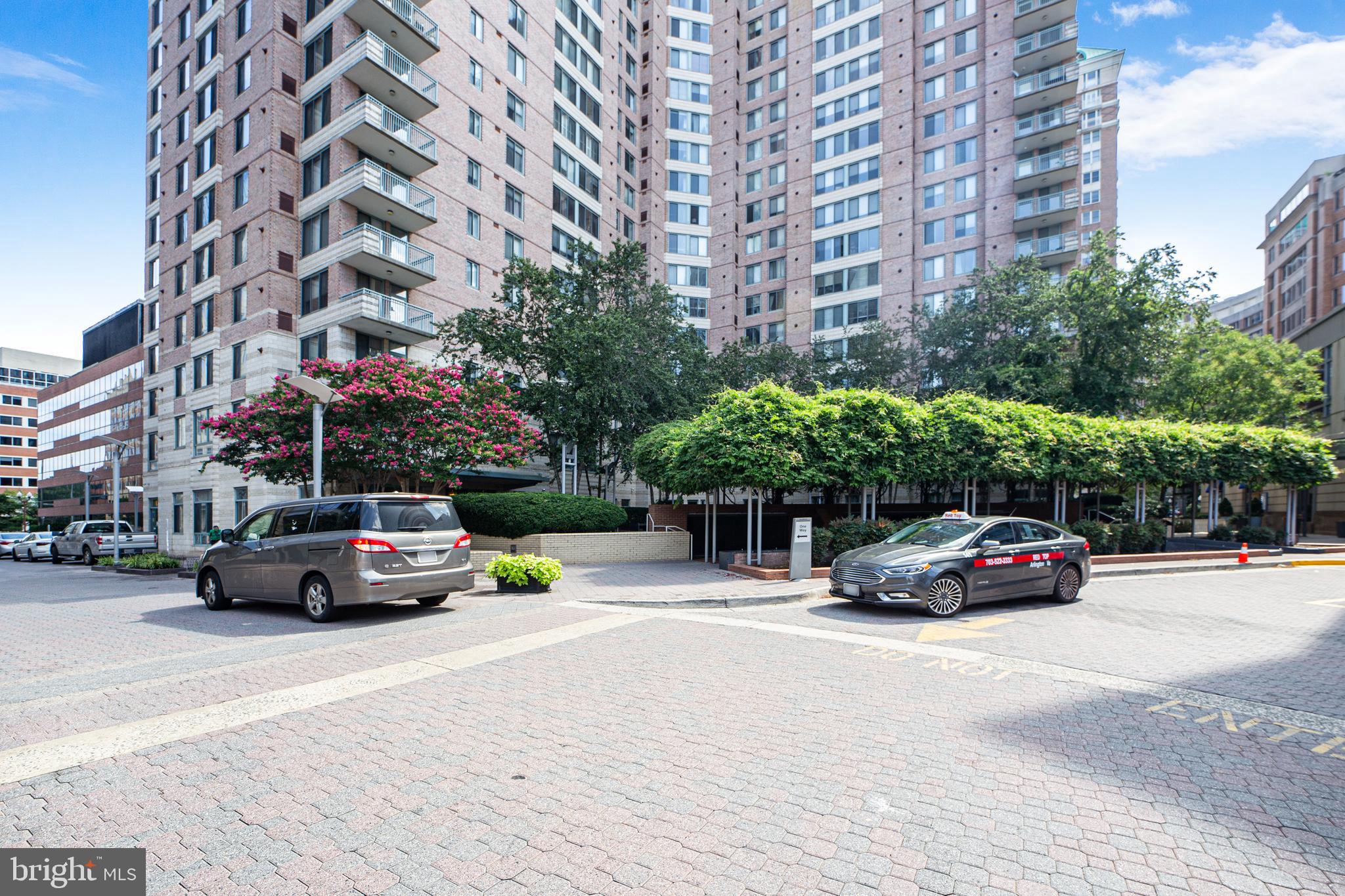 BALLSTON - Residential