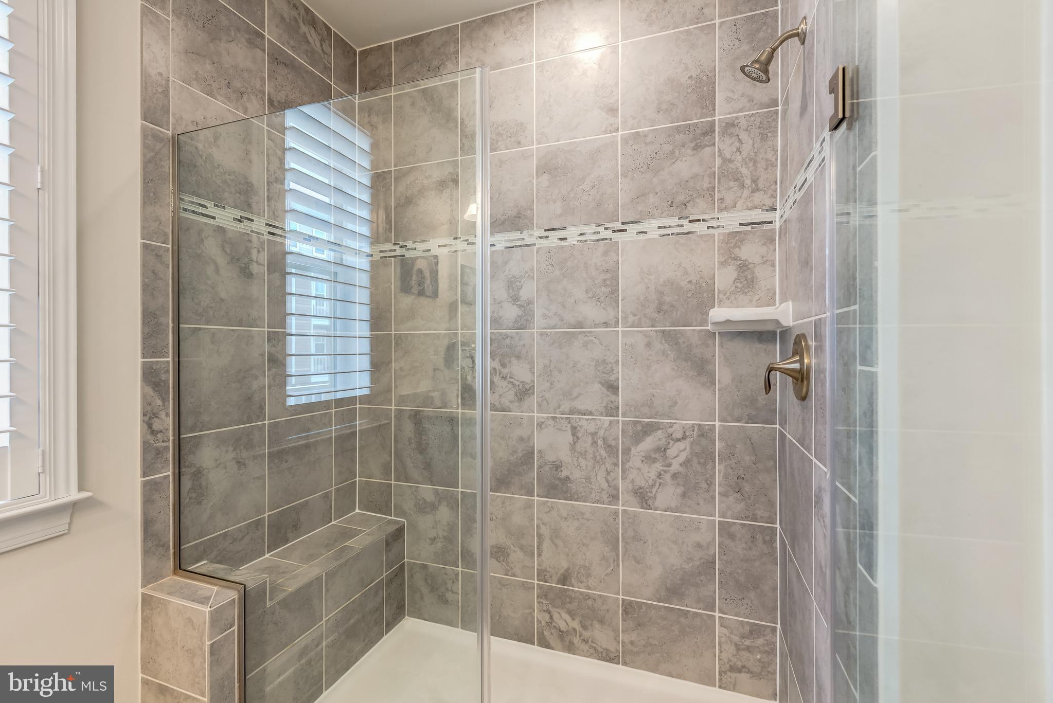 KINCORA - Residential